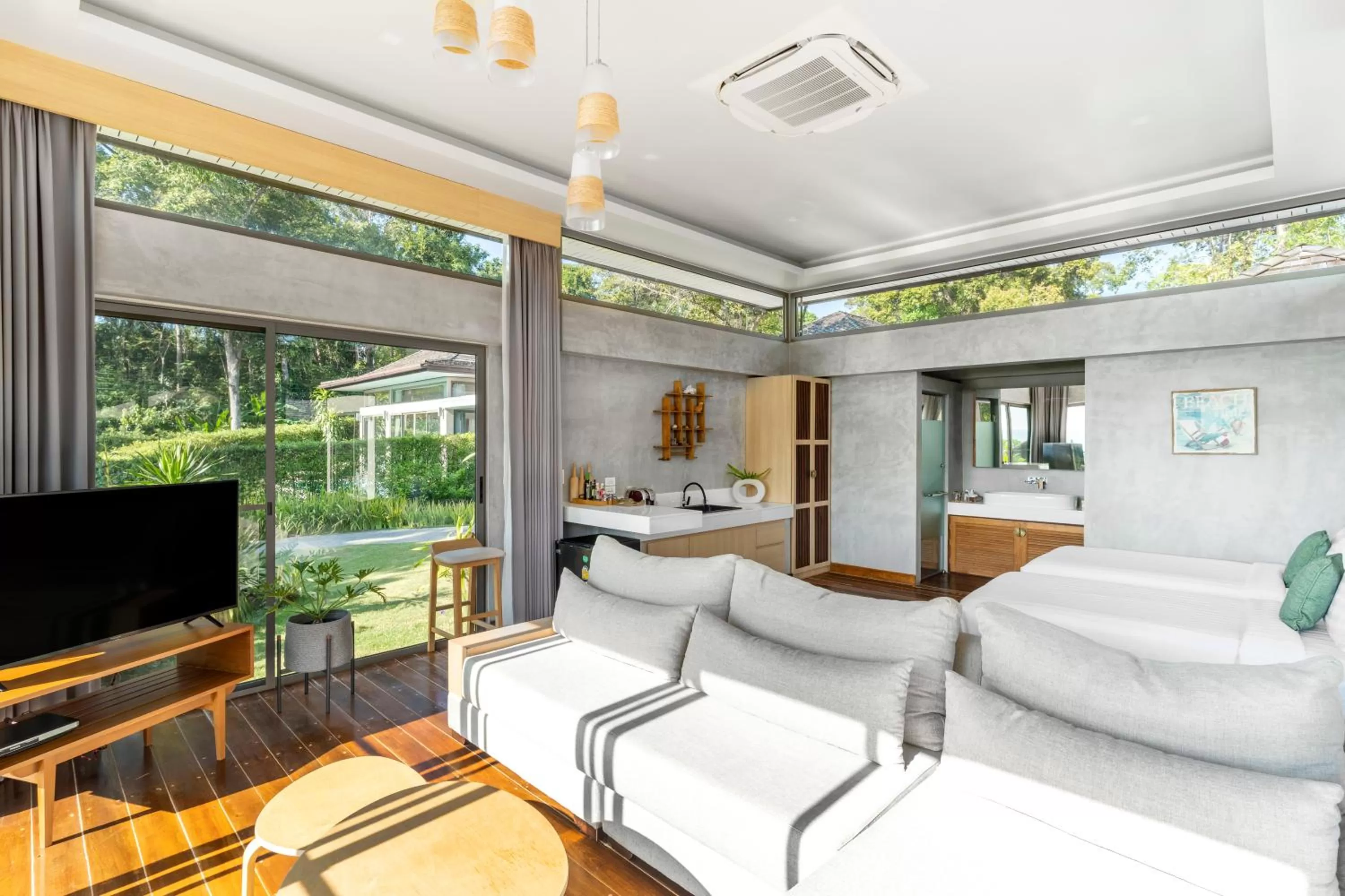 Shower in The Beach Natural Resort Koh Kood