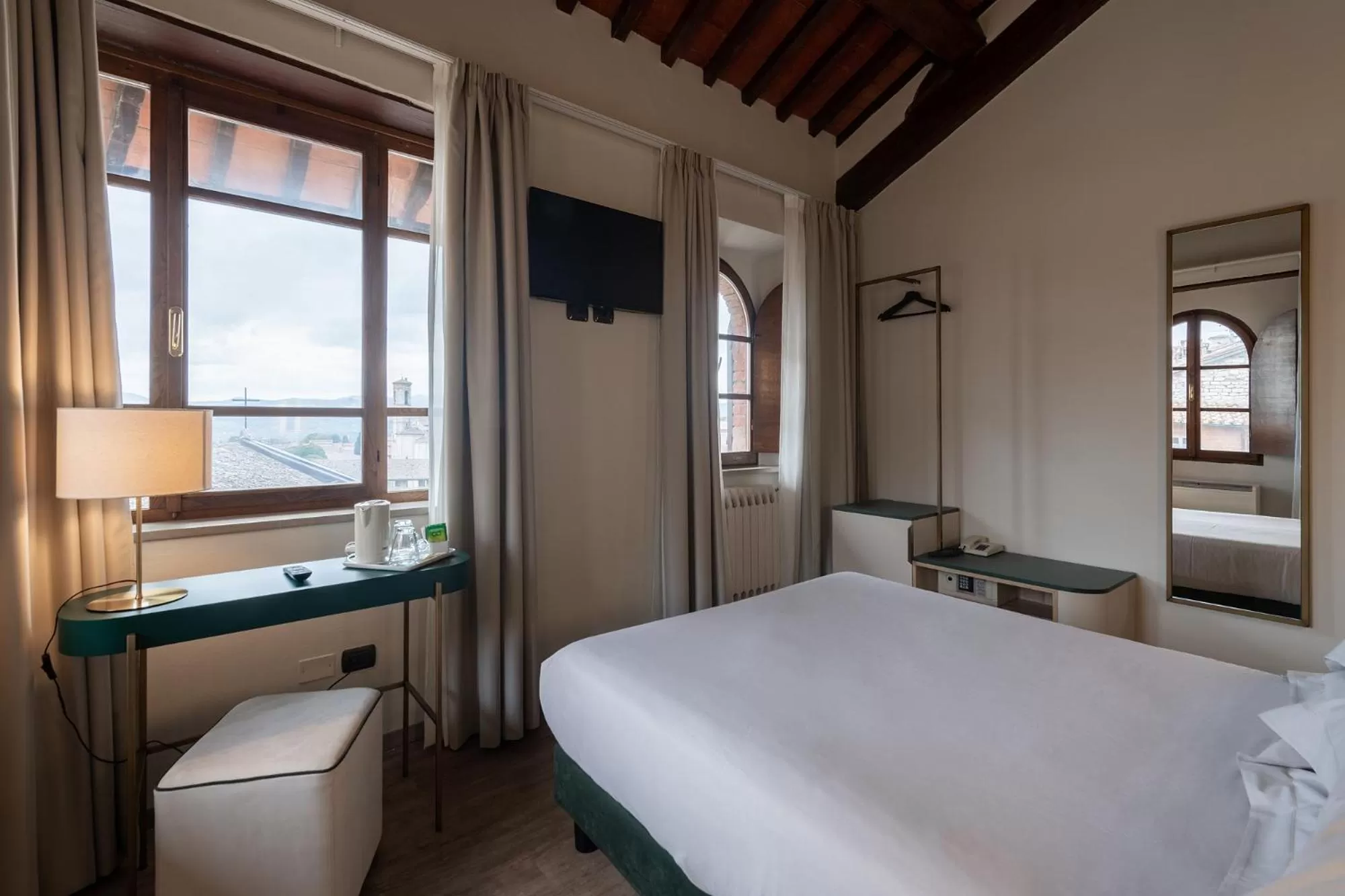 City view, Bed in Hotel Gattapone