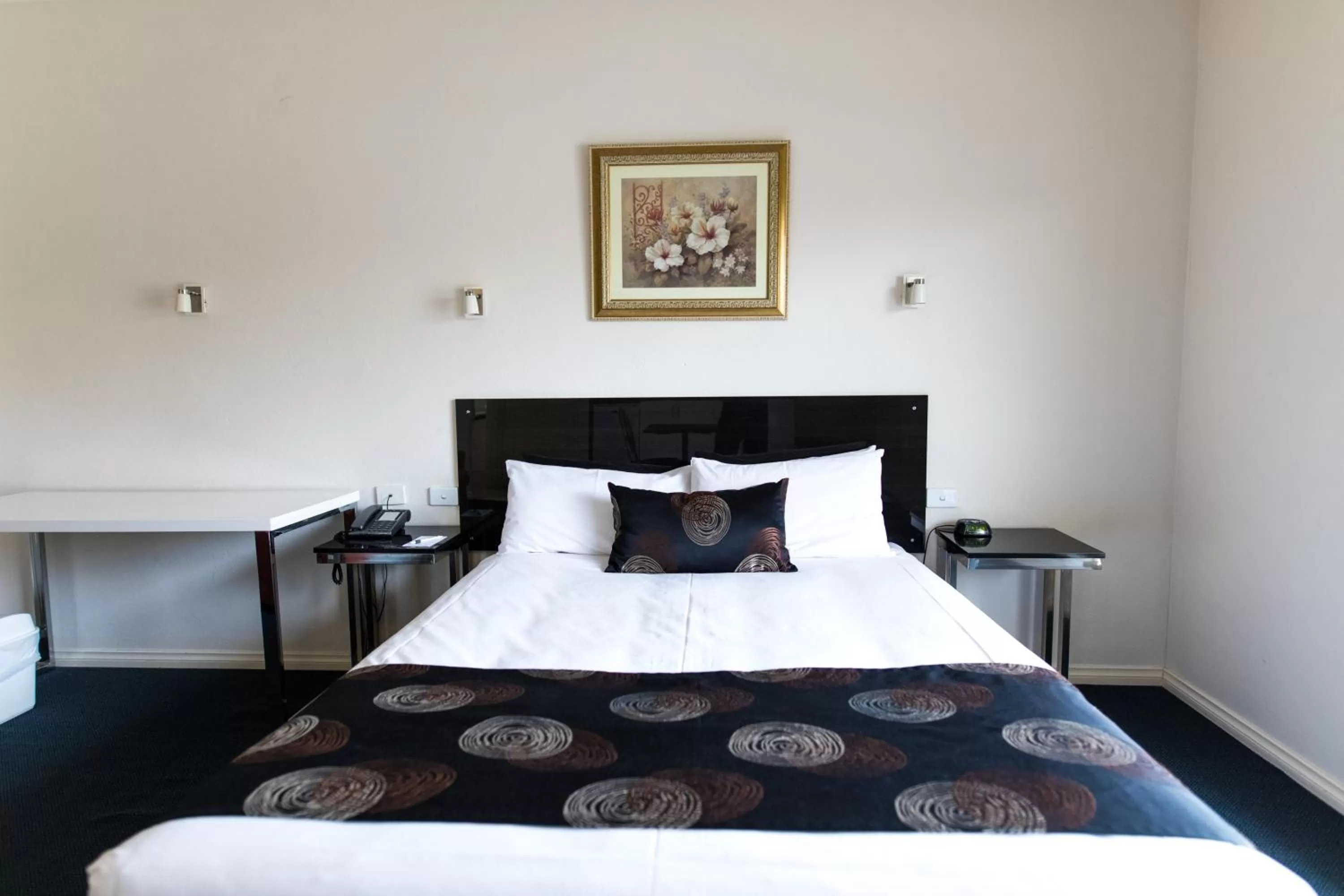 Bedroom, Bed in Best Western Mill Park Motor Inn