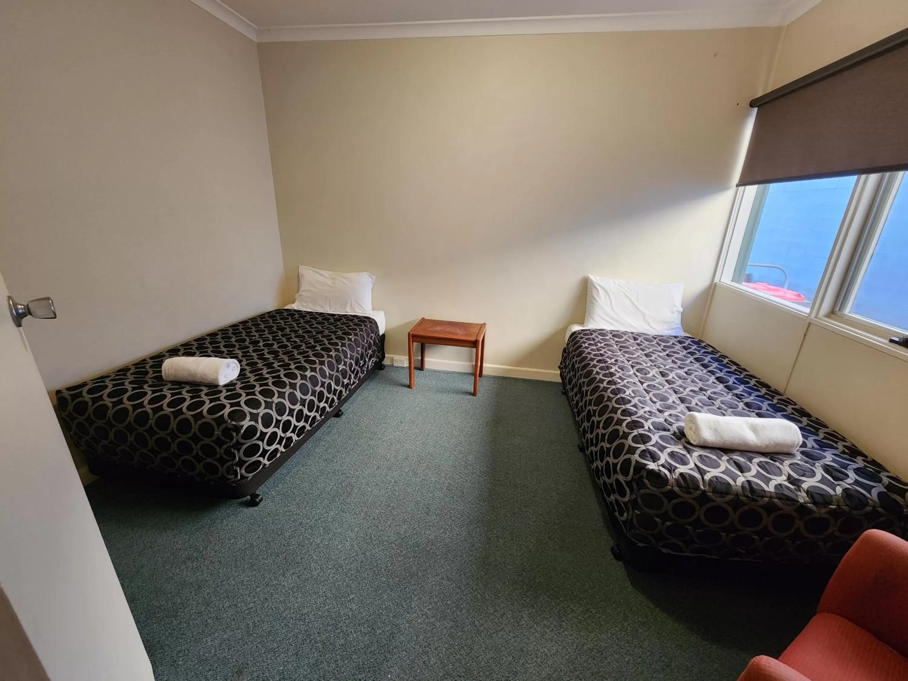 Bed in Hume Inn Motel Albury CBD