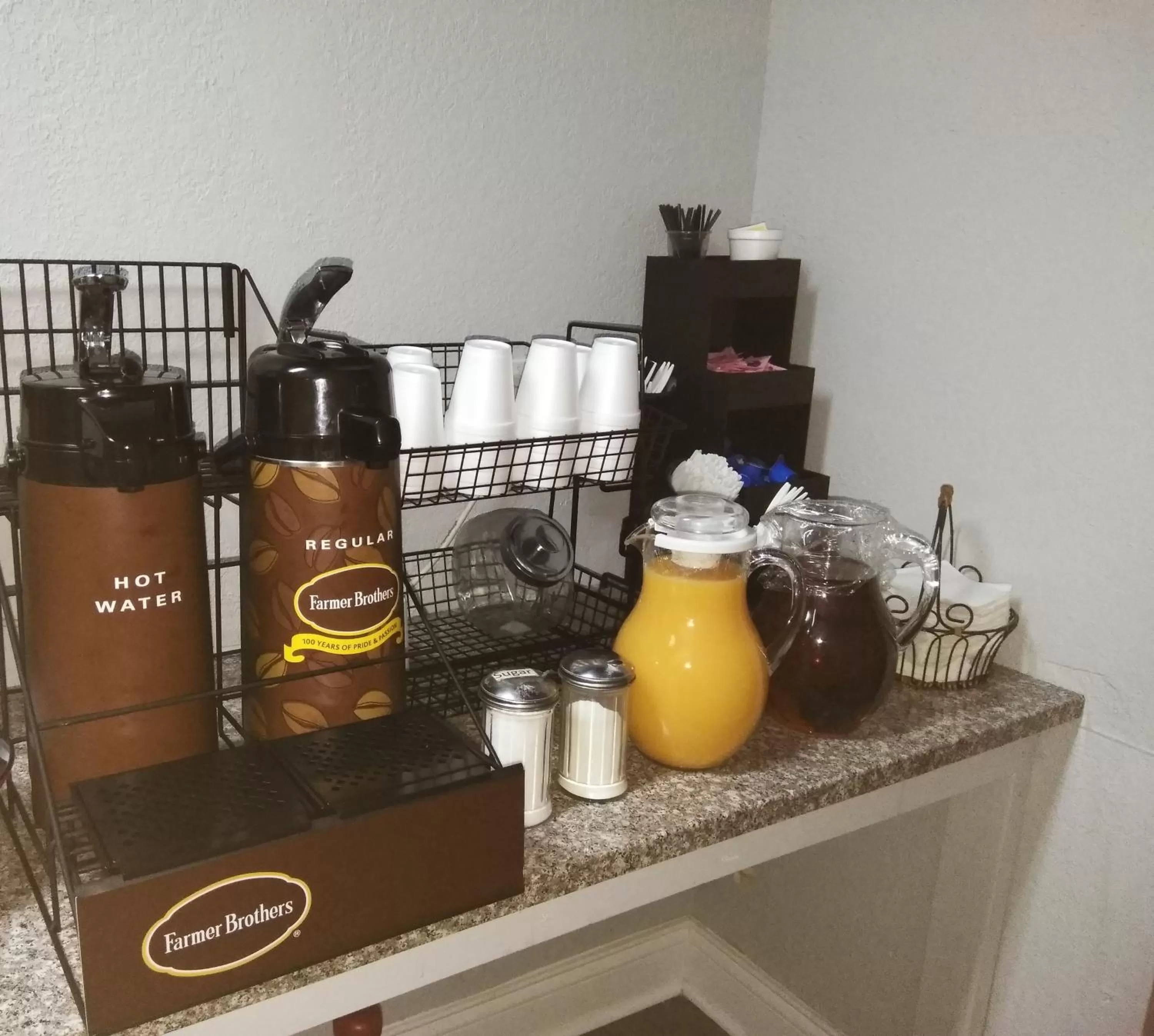 Continental breakfast in Ramada by Wyndham Henderson/Evansville