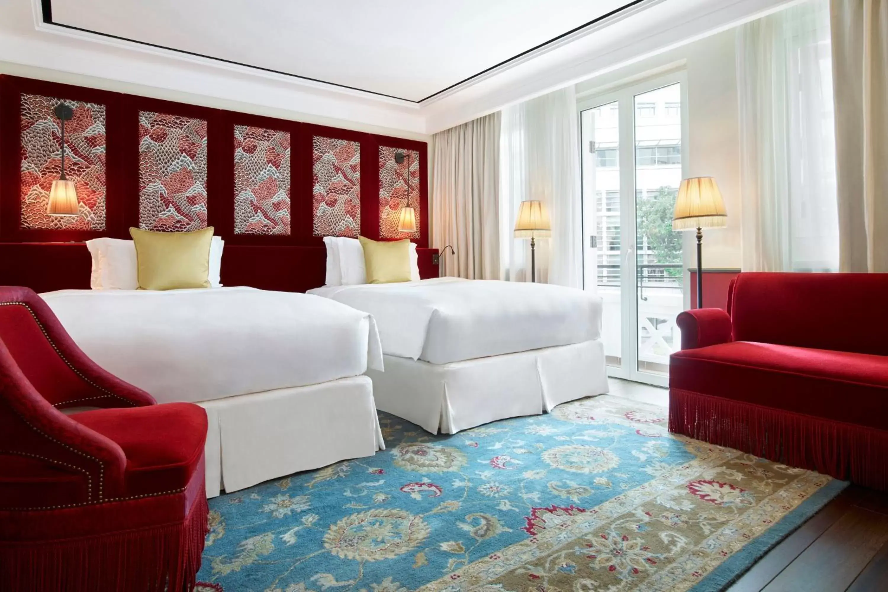 Juliet Club Suite, Club Lounge Access, Evening Cocktails, Appetizers, 2 Queen in Maxwell Reserve Singapore, Autograph Collection Juliet Club Suite, Club Lounge Access, Evening Cocktails, Appetizers, 2 Queen in Maxwell Reserve Singapore, Autograph Collection