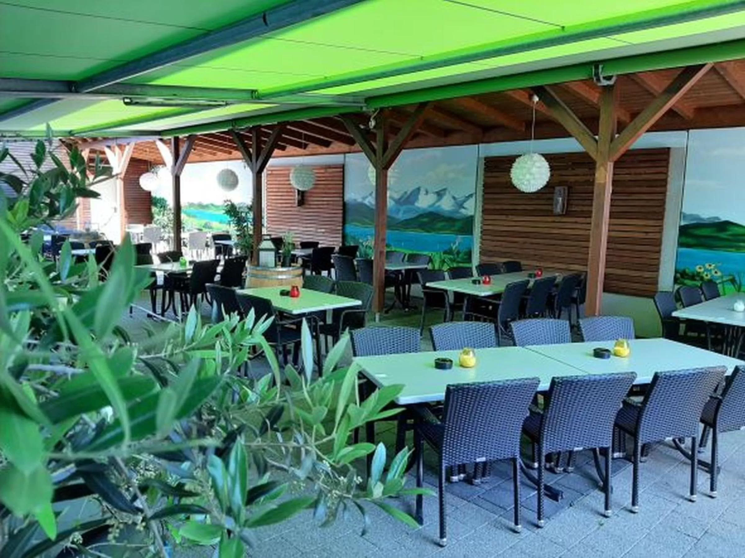 Balcony/Terrace, Restaurant/Places to Eat in Hotel Restaurant Adler