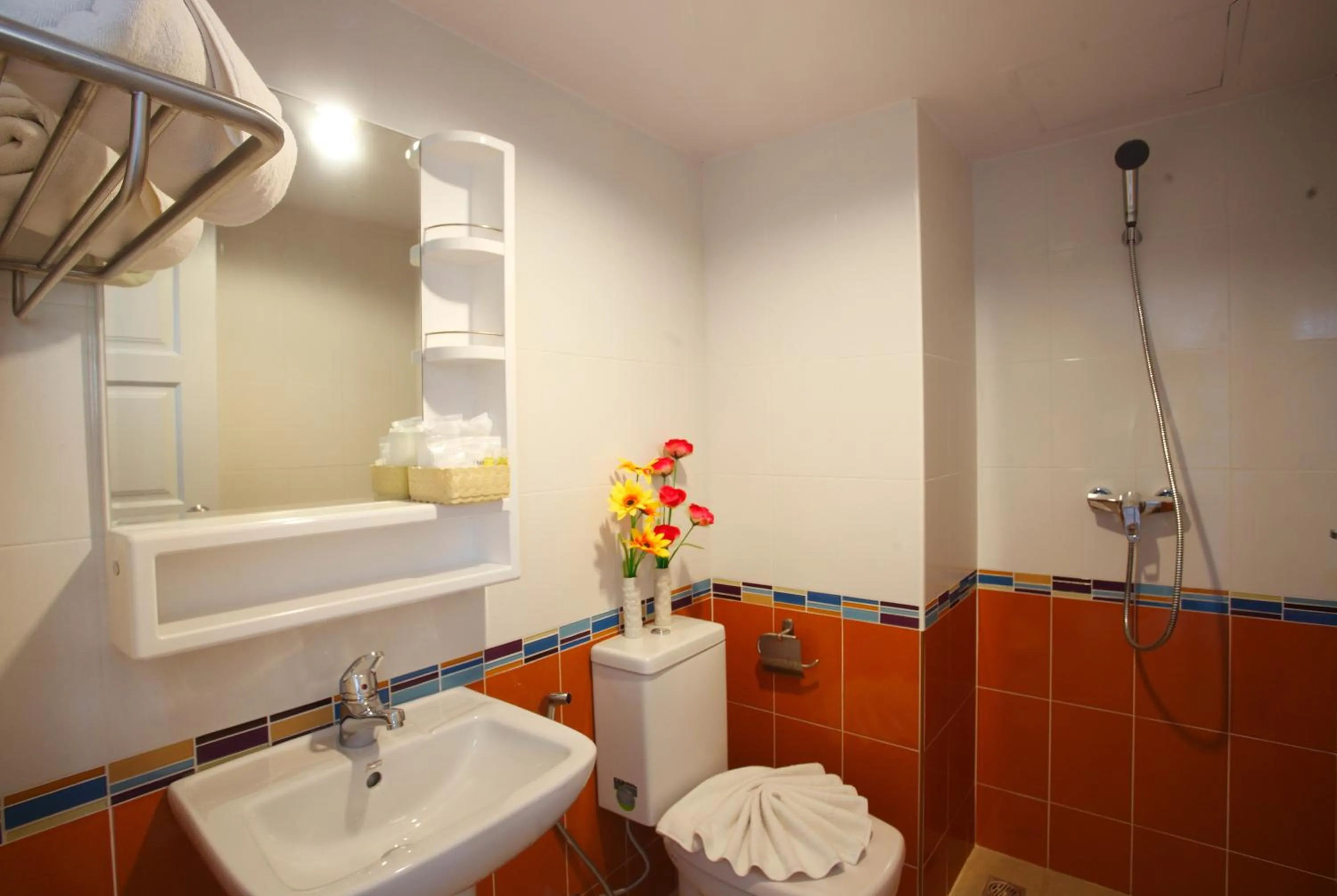 Toilet in ON Hotel Phuket - SHA