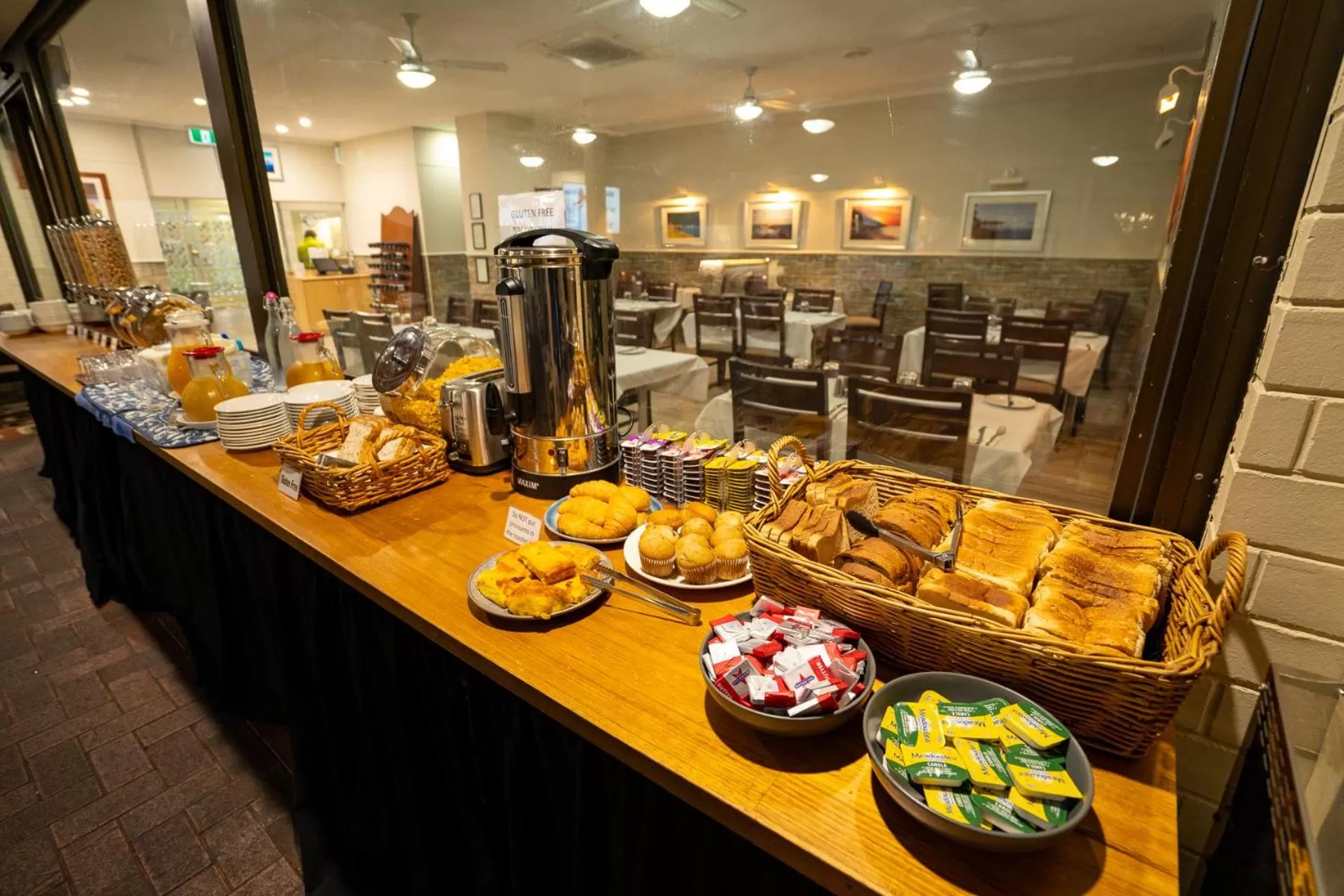 Breakfast in Hospitality Carnarvon, SureStay Collection by Best Western