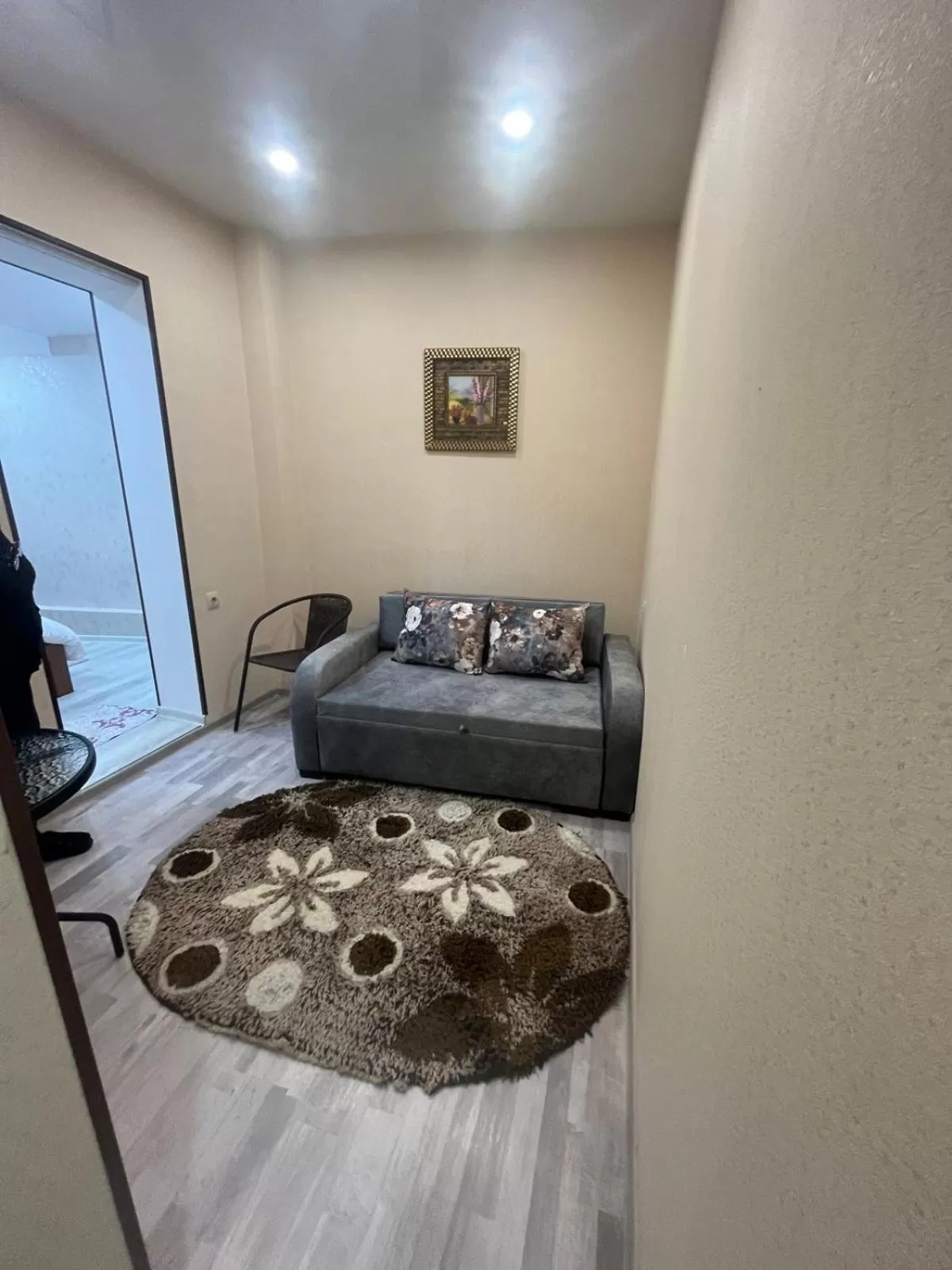 Bed, Seating Area in Hotel S.R