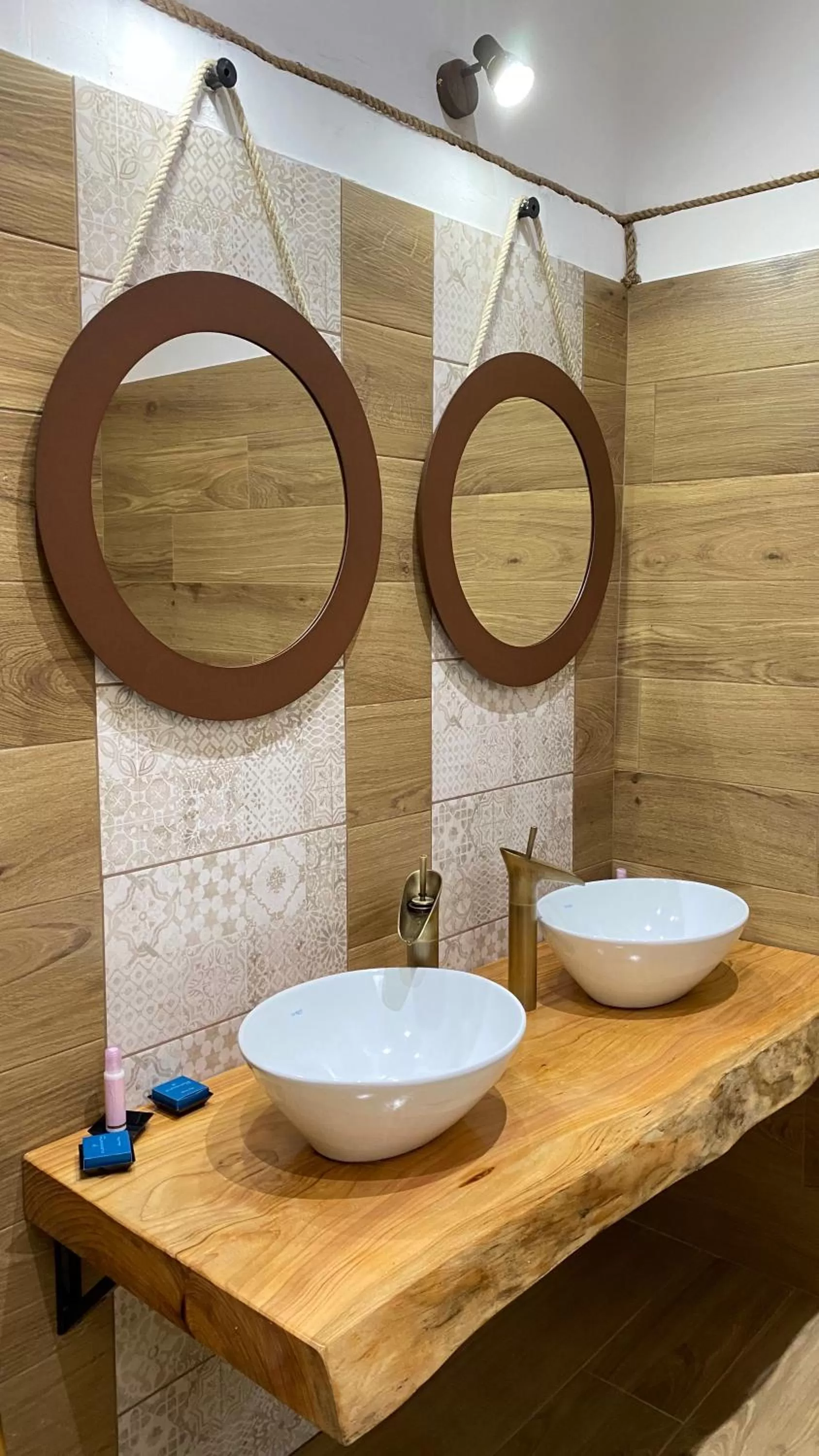 Bathroom in Suite room