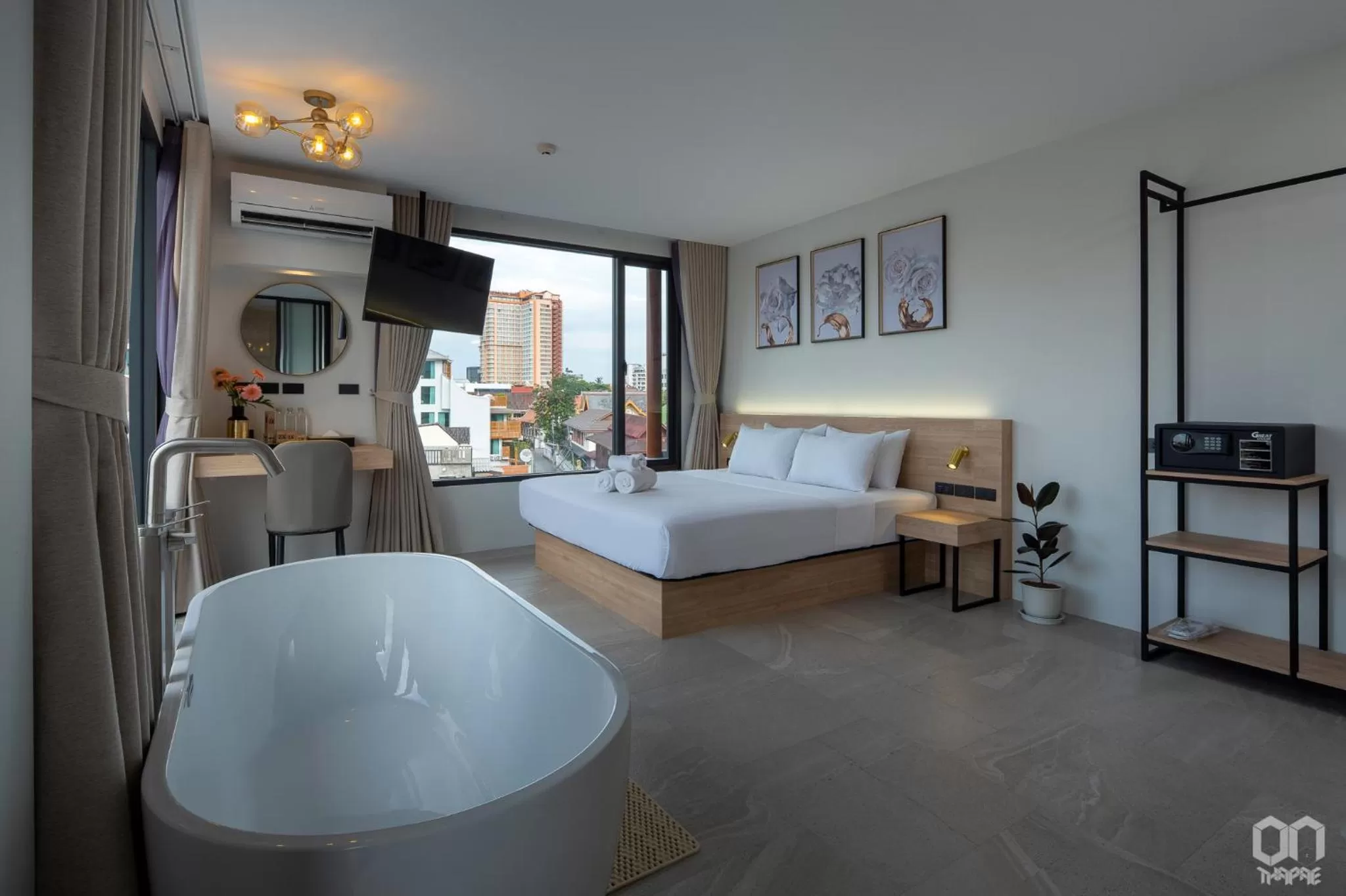 Bed in ON Thapae Gate Chiangmai