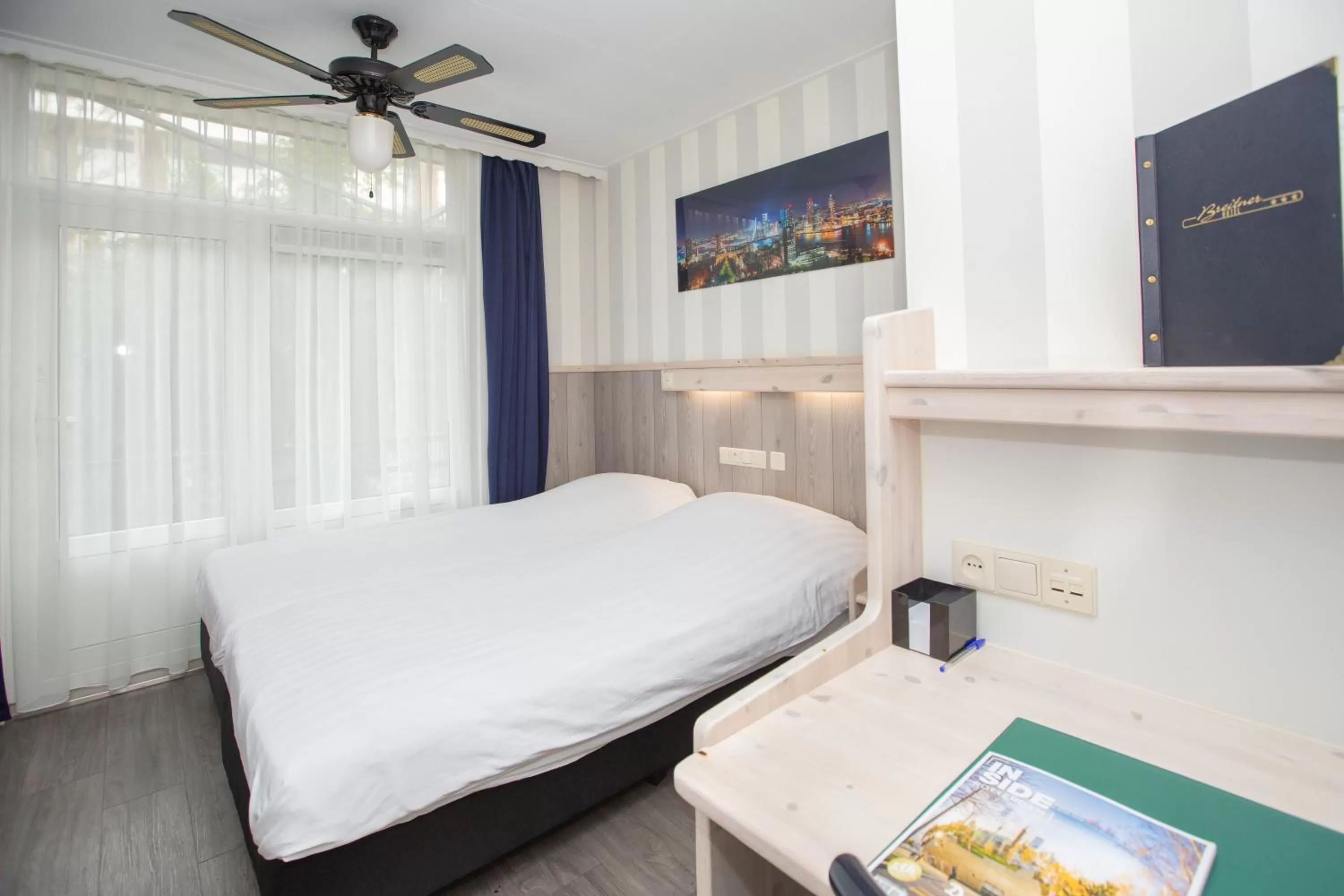 Bedroom, Bed in Hotel Breitner