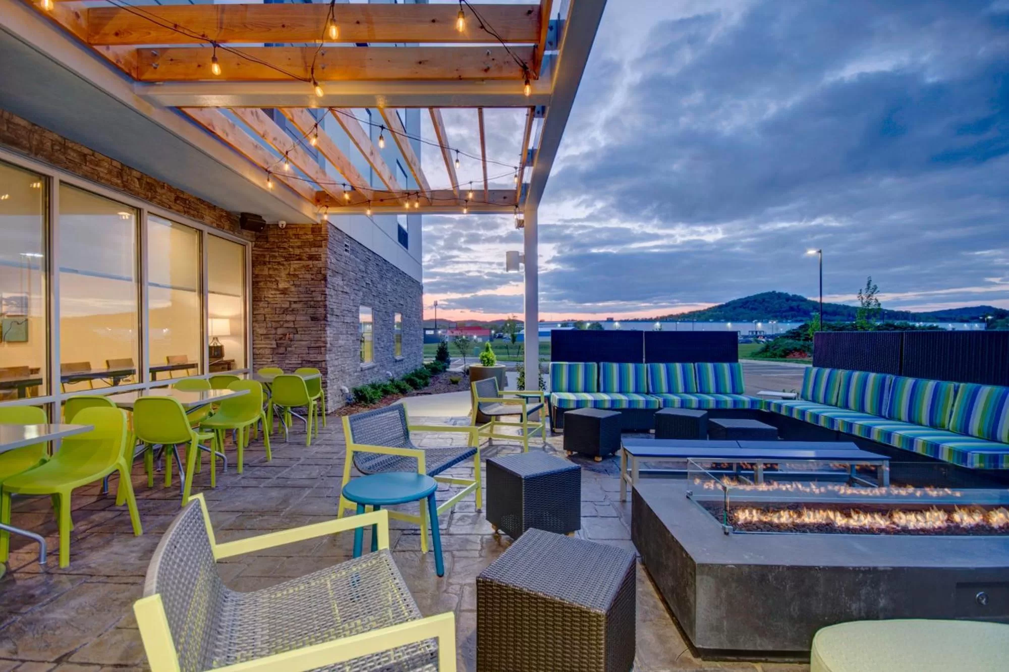 Patio in Home2 Suites By Hilton Shepherdsville Louisville South