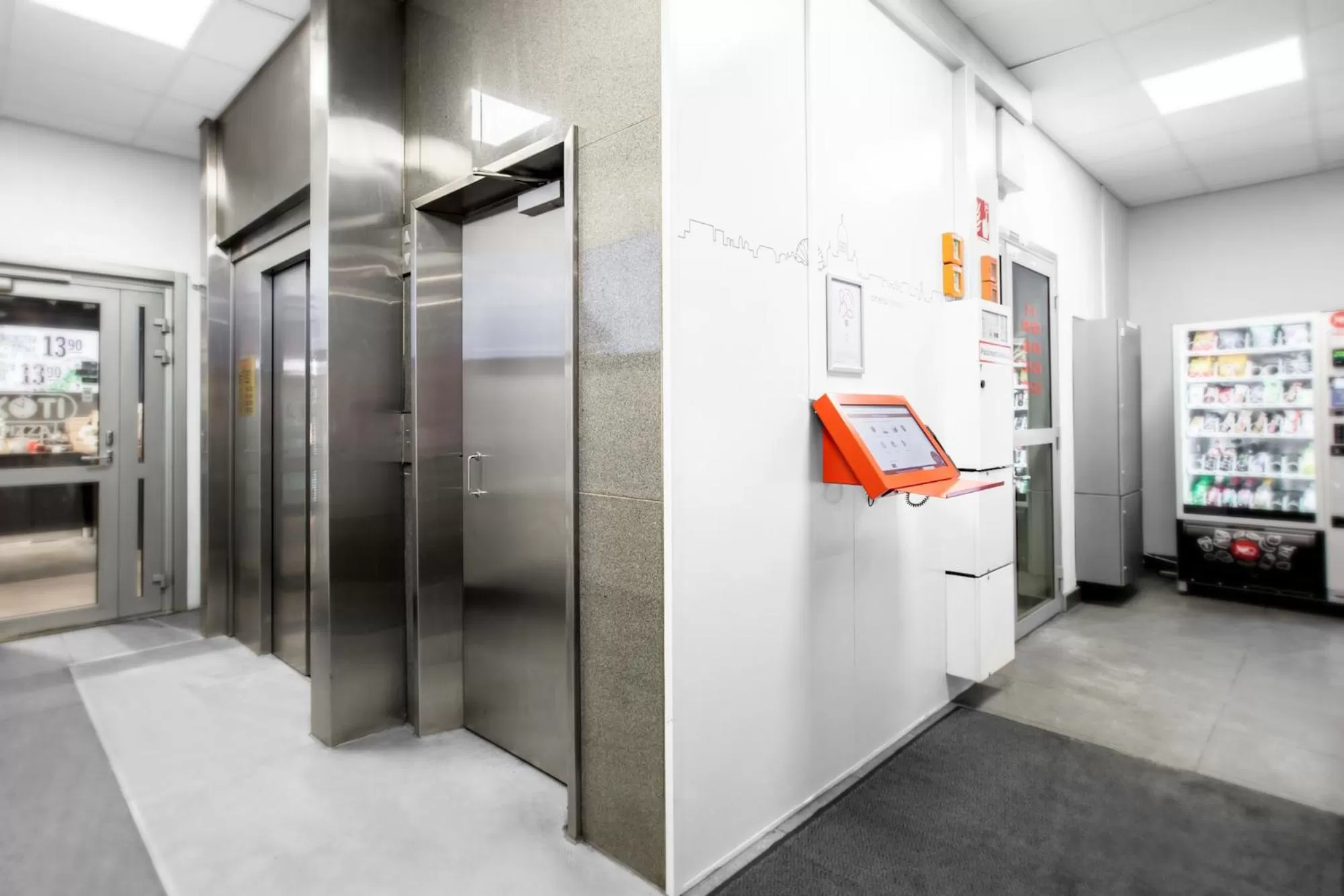 Lobby or reception in Omena Hotel Helsinki Lönnrotinkatu