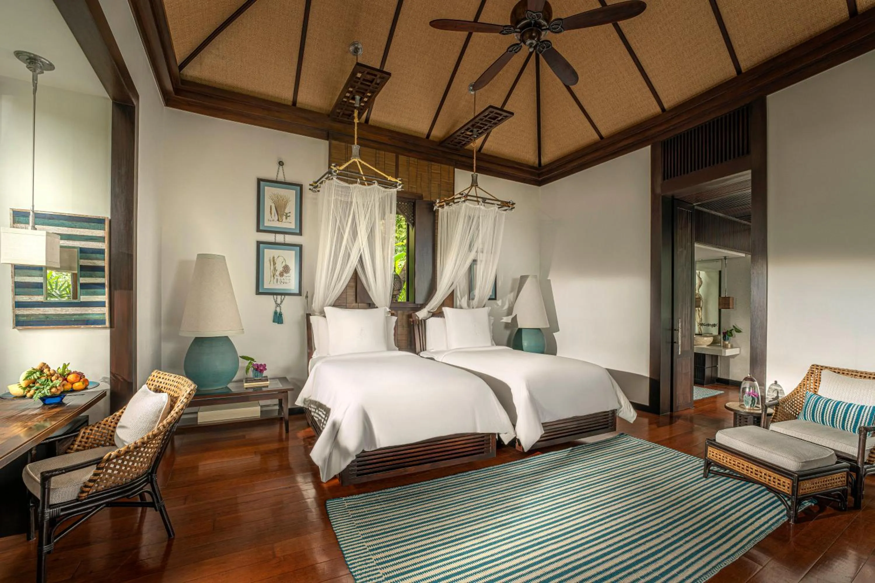 Bedroom, Bed in Four Seasons Resort Koh Samui