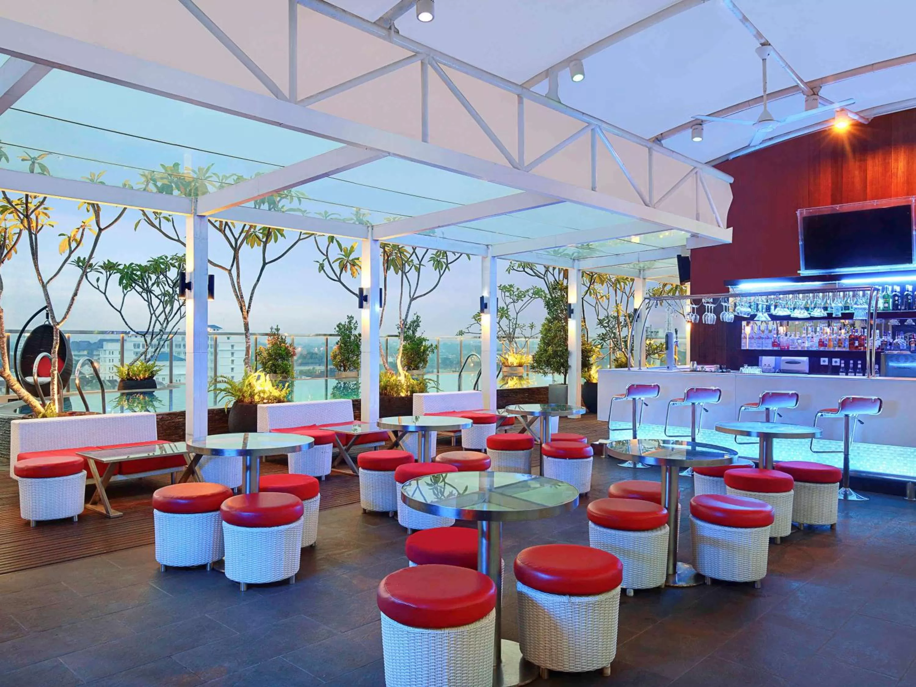 Lounge or bar in ibis Styles Yogyakarta