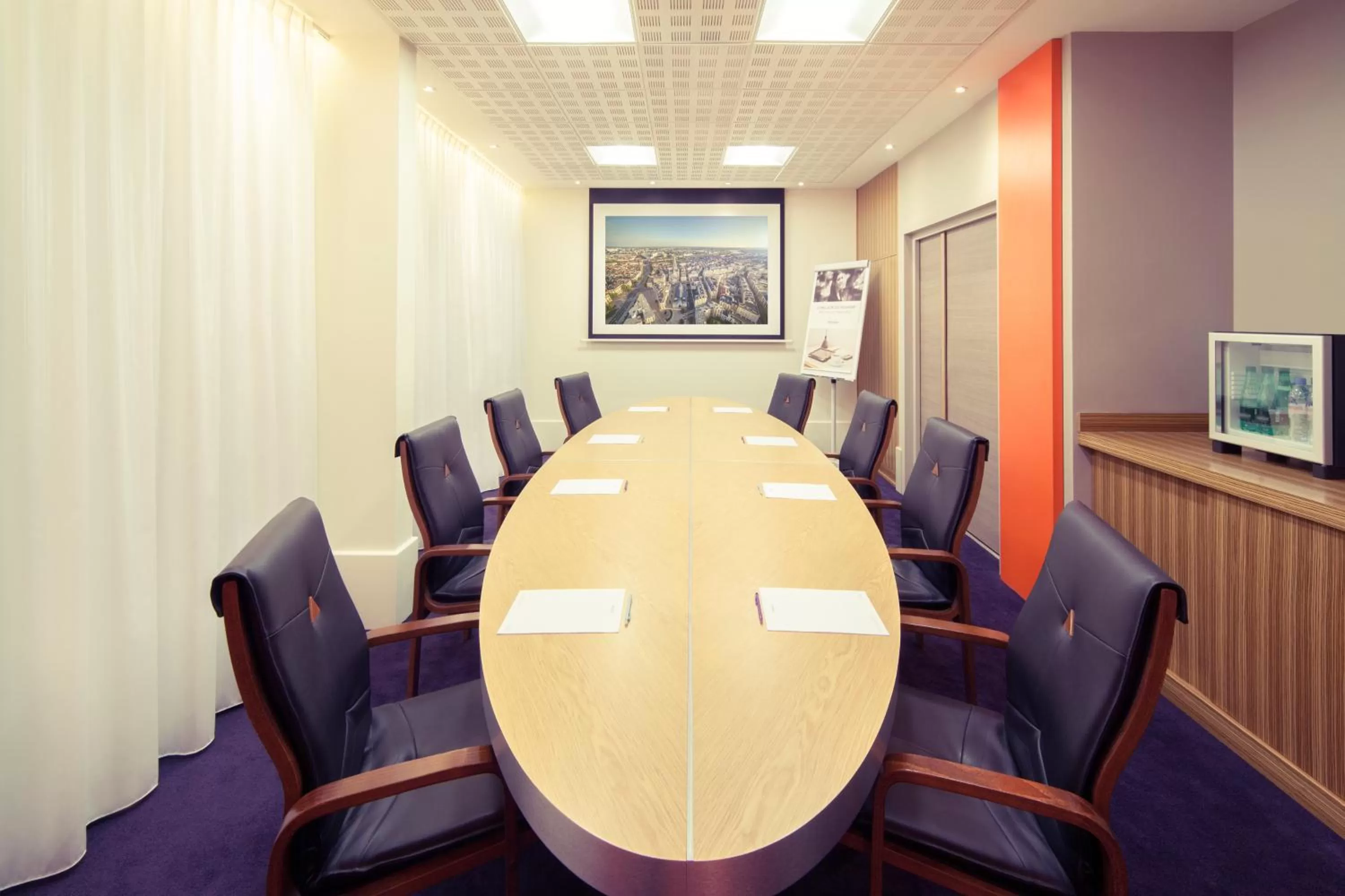 Business facilities in Mercure Nantes Centre Grand Hotel