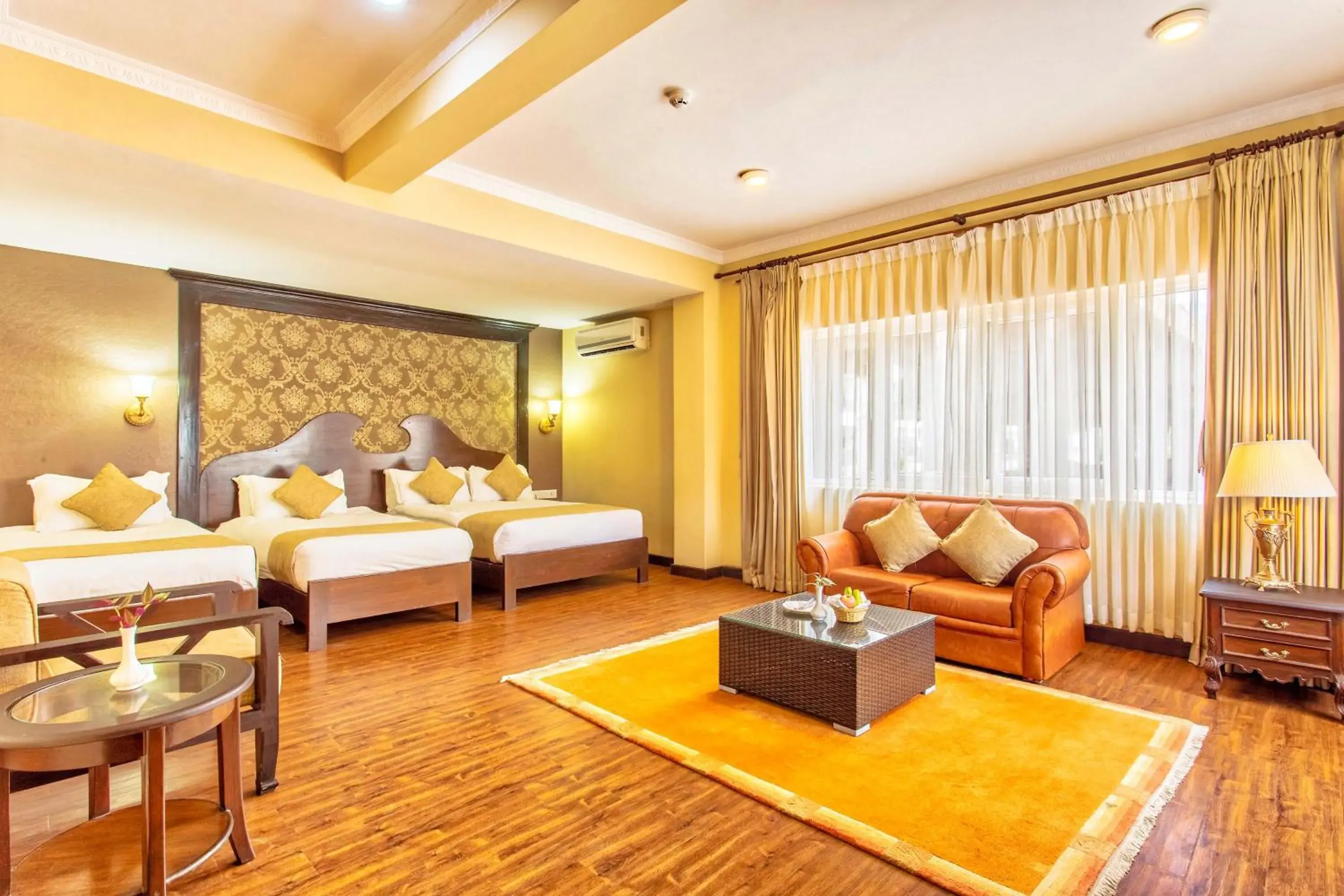 Deluxe Family Room in Da Yatra Courtyard Hotel Deluxe Family Room in Da Yatra Courtyard Hotel