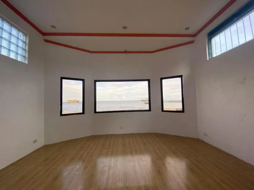 Property building in Scott's Seaview Resort