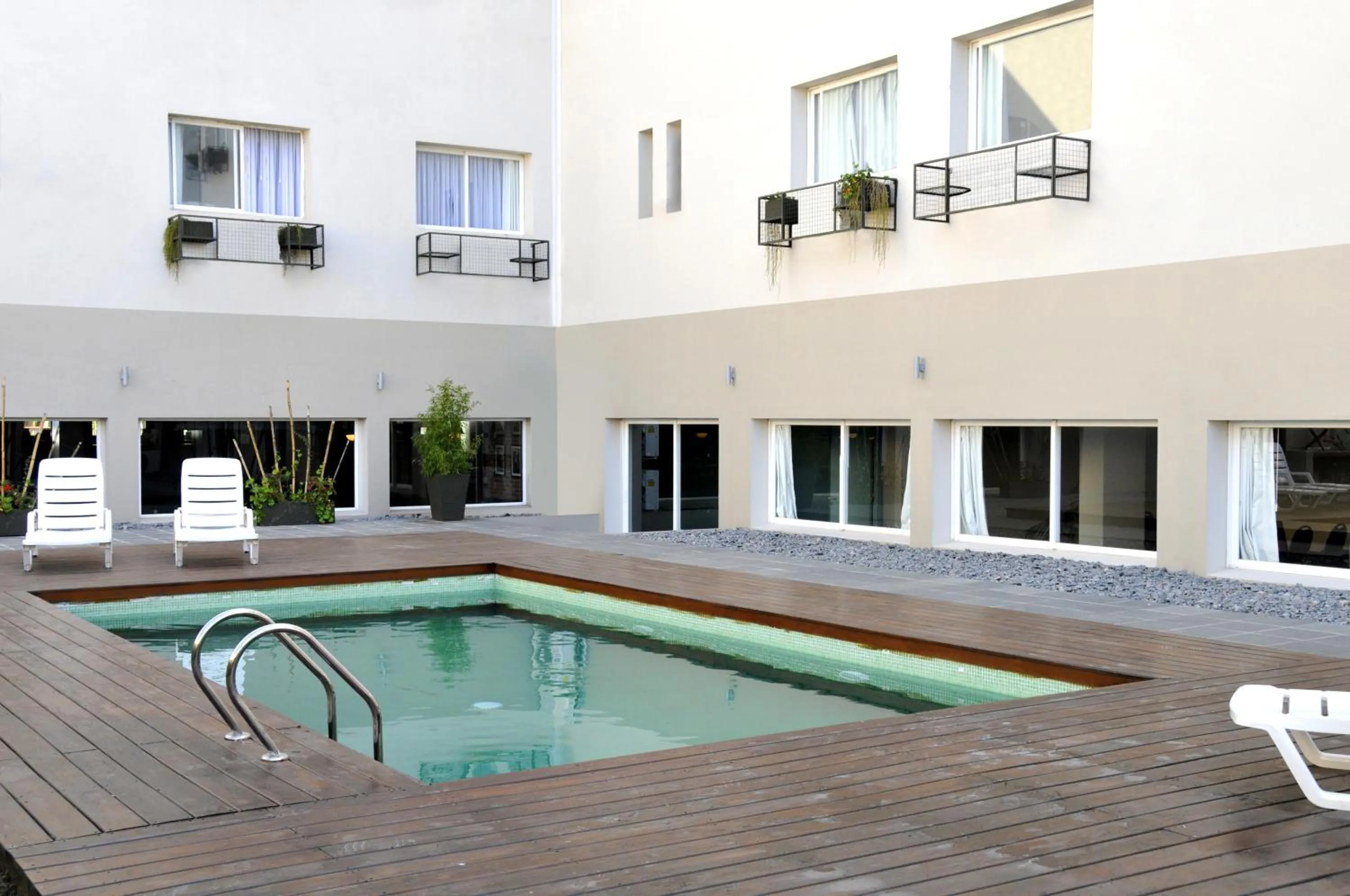 Swimming pool in Gran Hotel Brisas del Hum