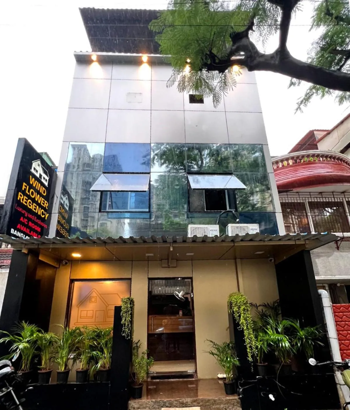 Wind Flower Regency - Near Kokilaben Hospital