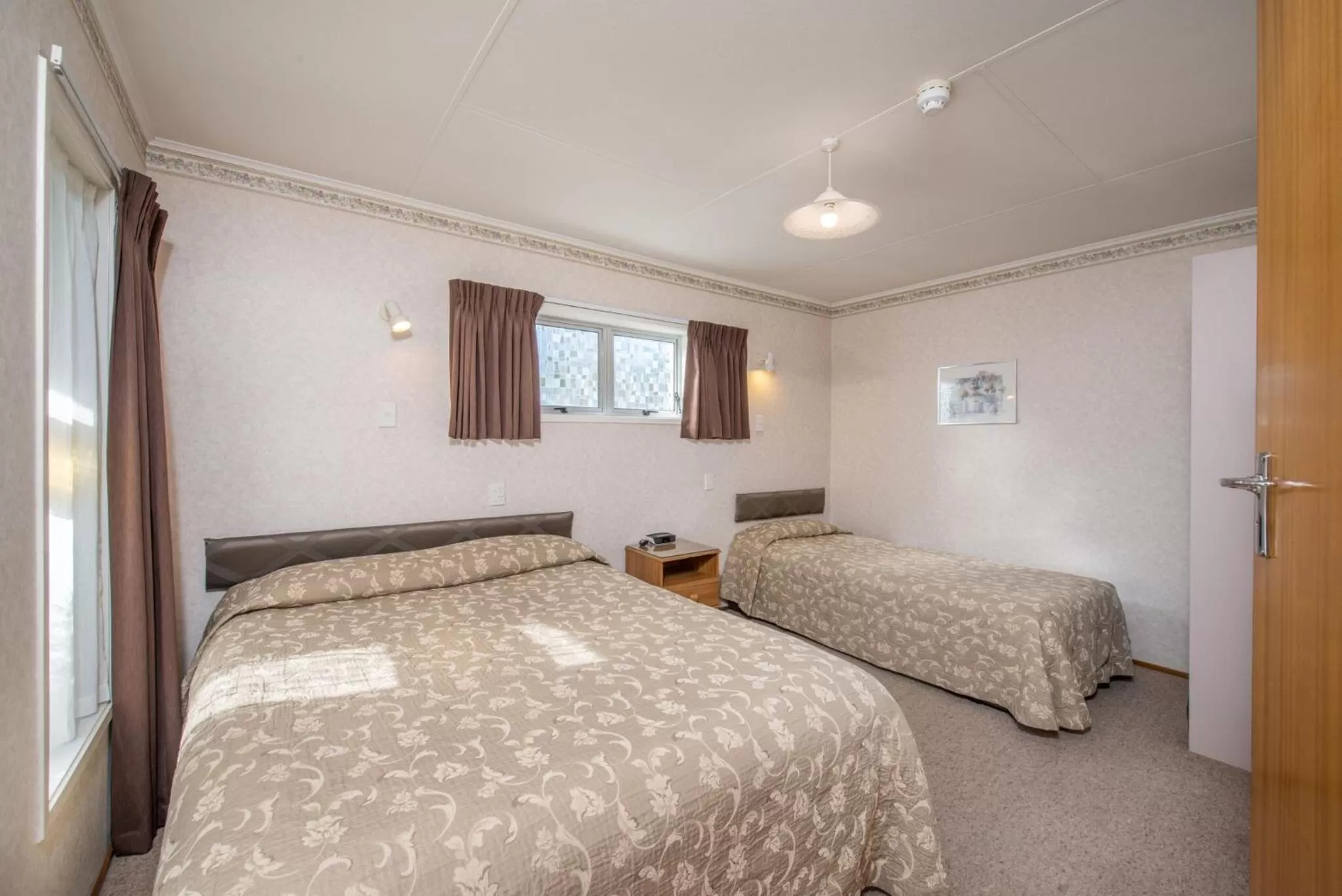 Bed in Amber Court Motel