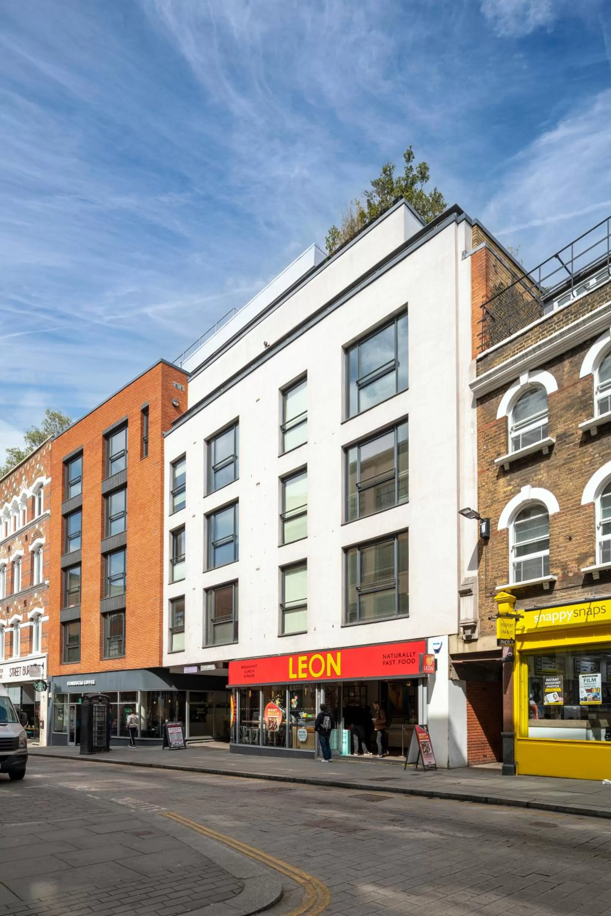 Property Building in Farringdon Laceby apartments