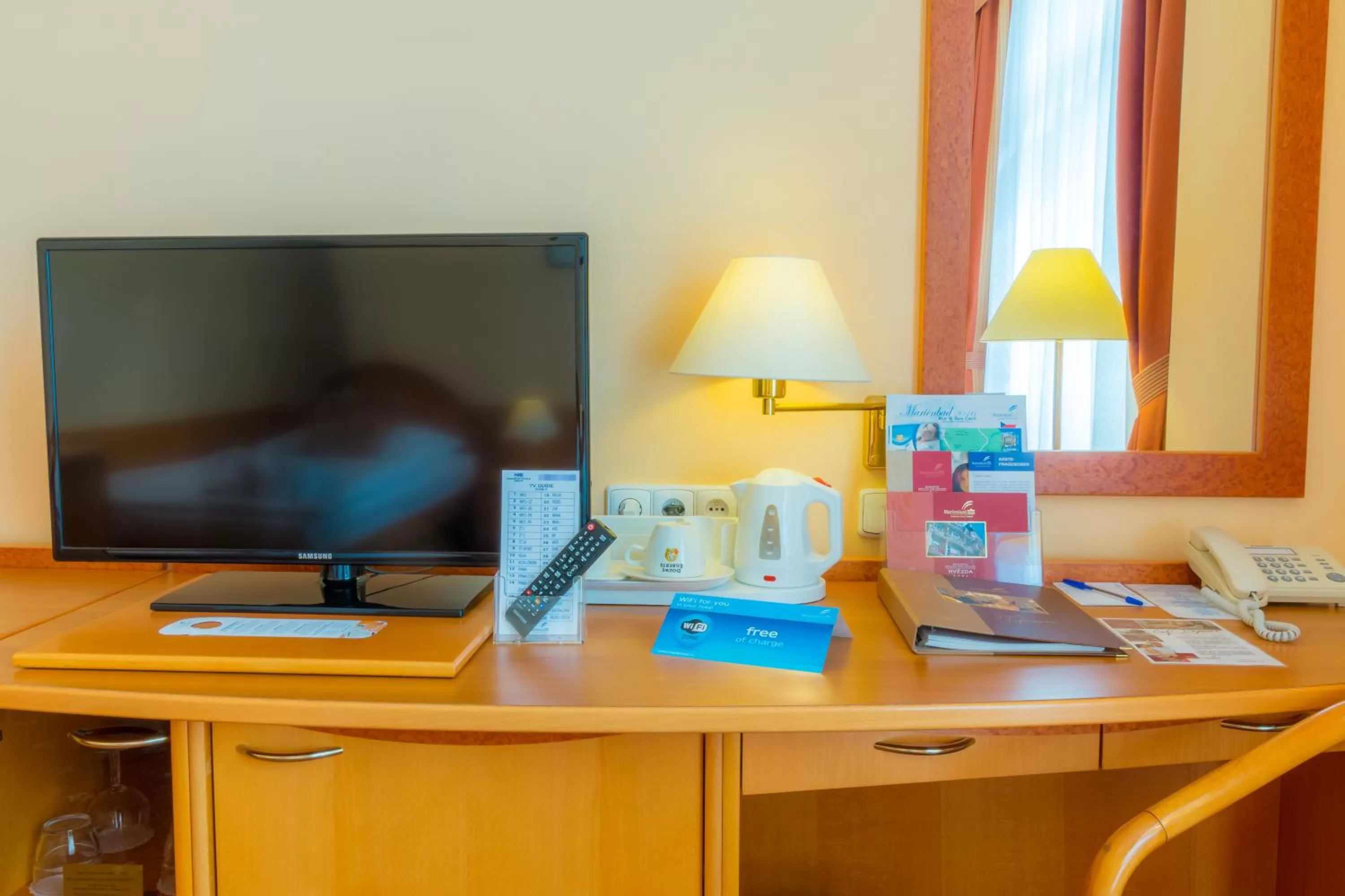 TV and multimedia in Ensana Hvězda - Imperiál - Neapol