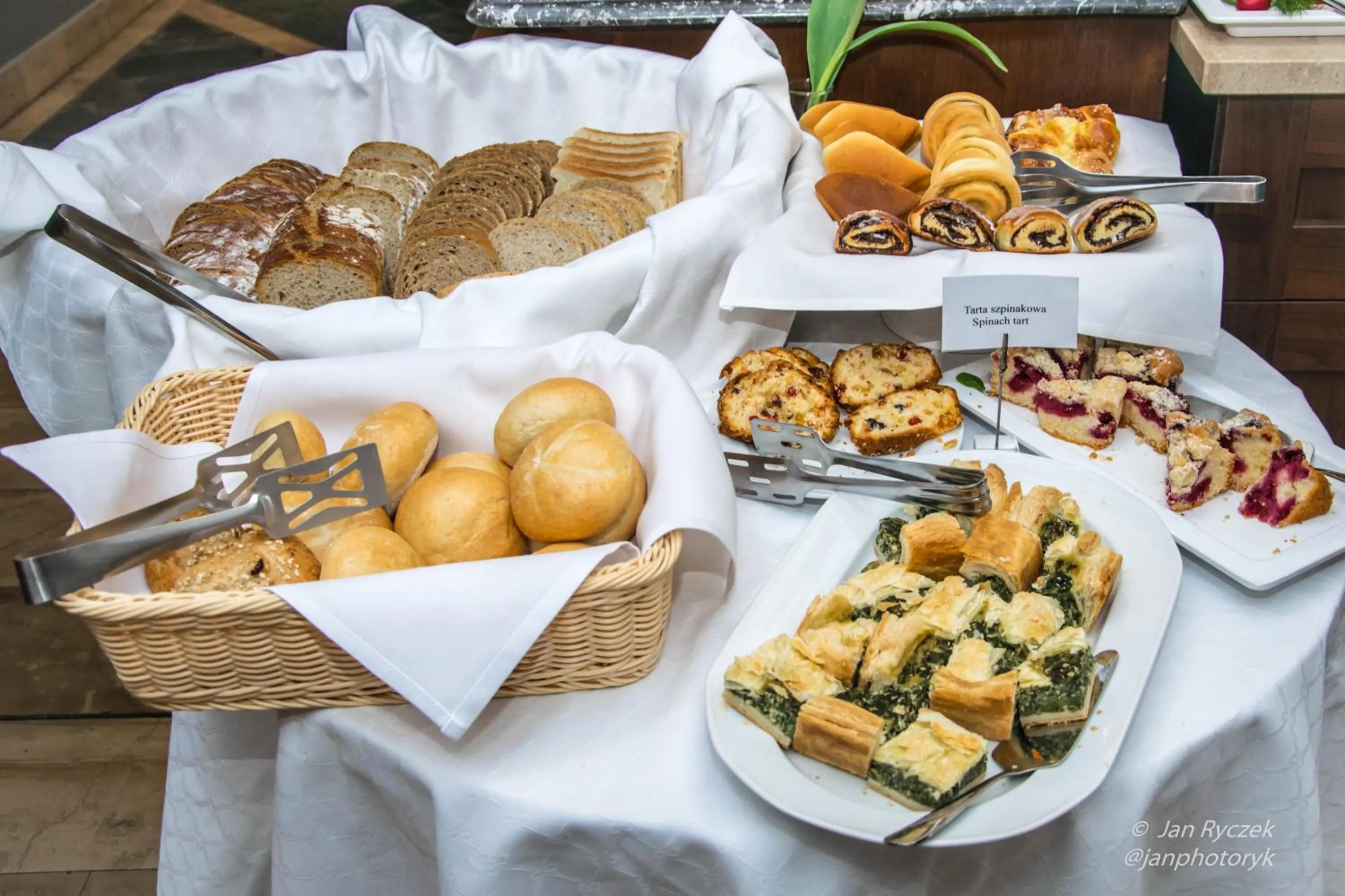 Buffet breakfast in Hotel Floryan Old Town