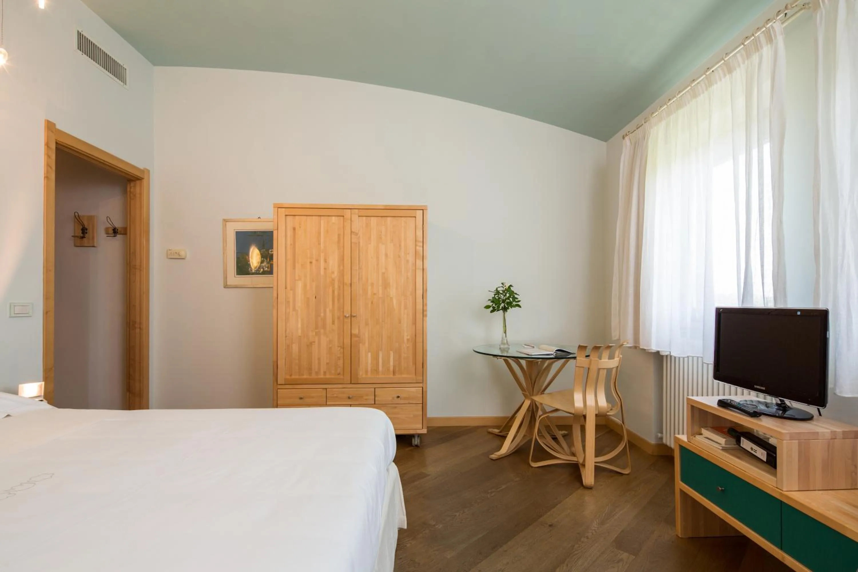 Bed in Roccafiore Wine Resort & Spa