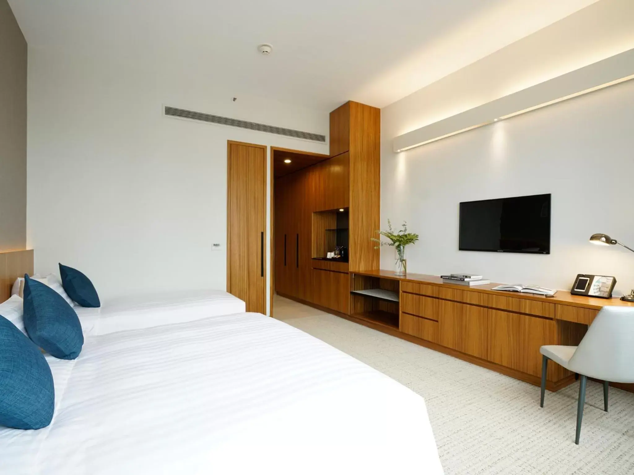 COZi Premier in Hotel COZi Wetland COZi Premier in Hotel COZi Wetland