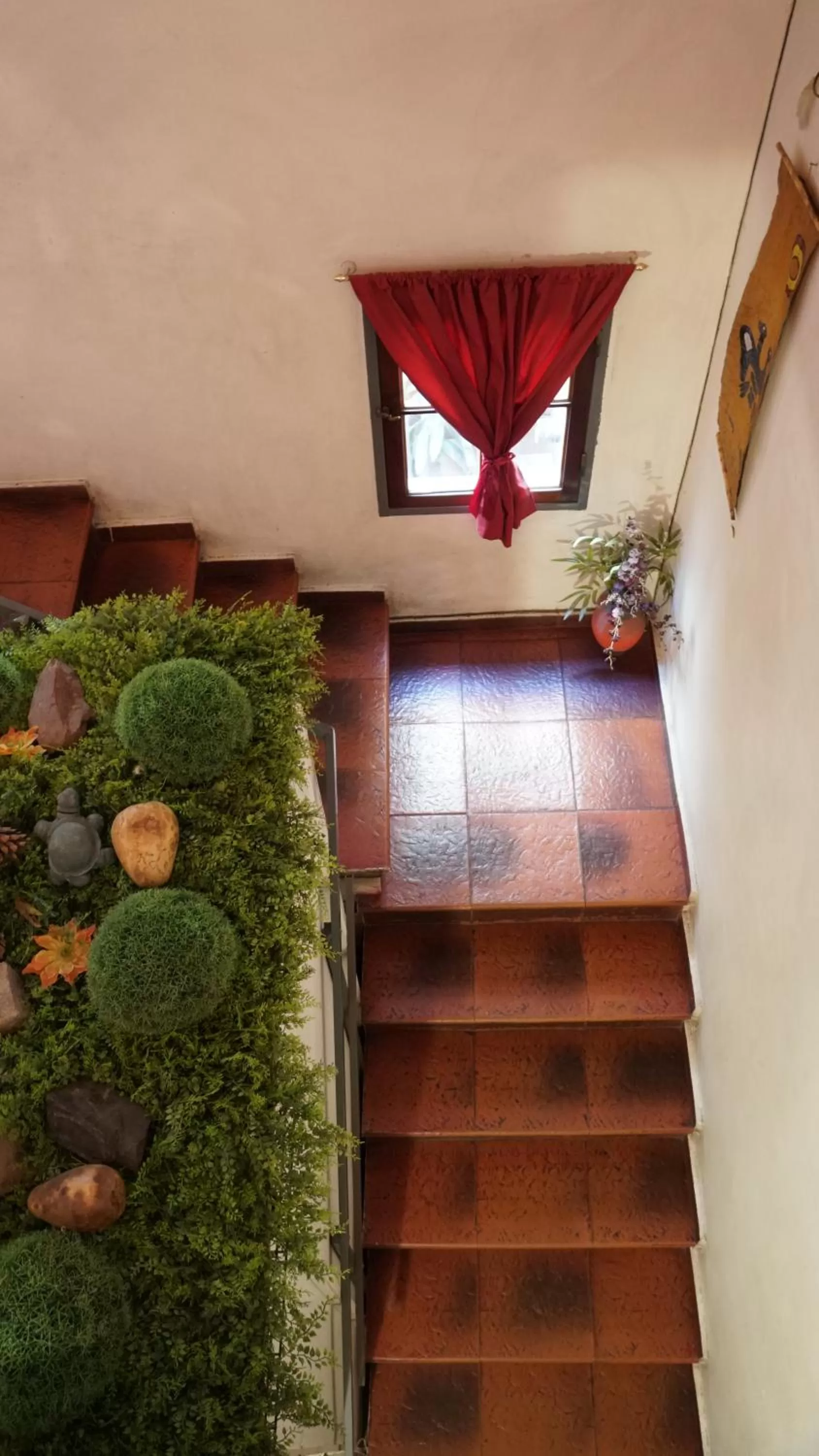 Property building in Hostel Spa Mediterranea