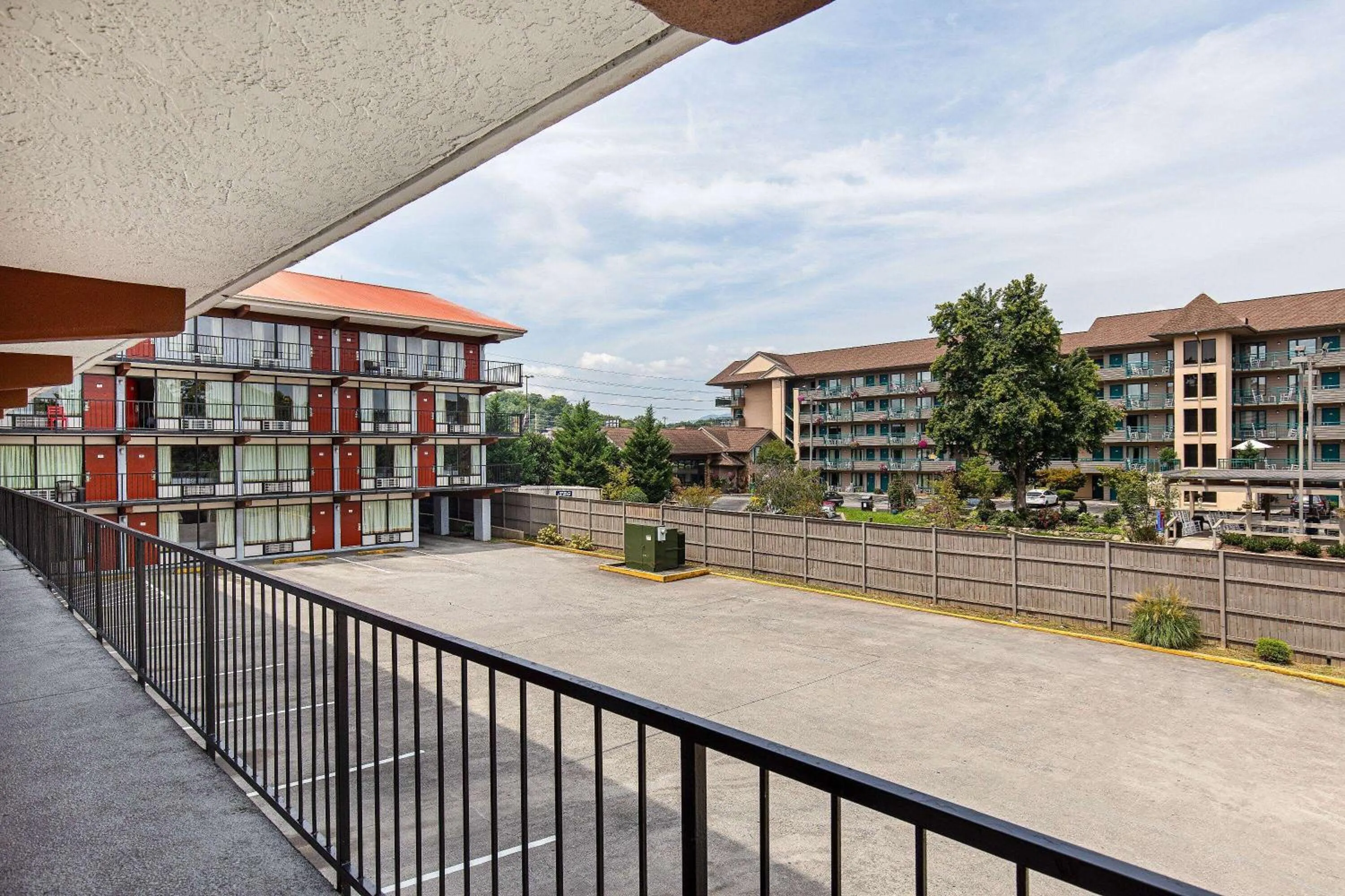 Property building in Americana Inn a Travelodge by Wyndham