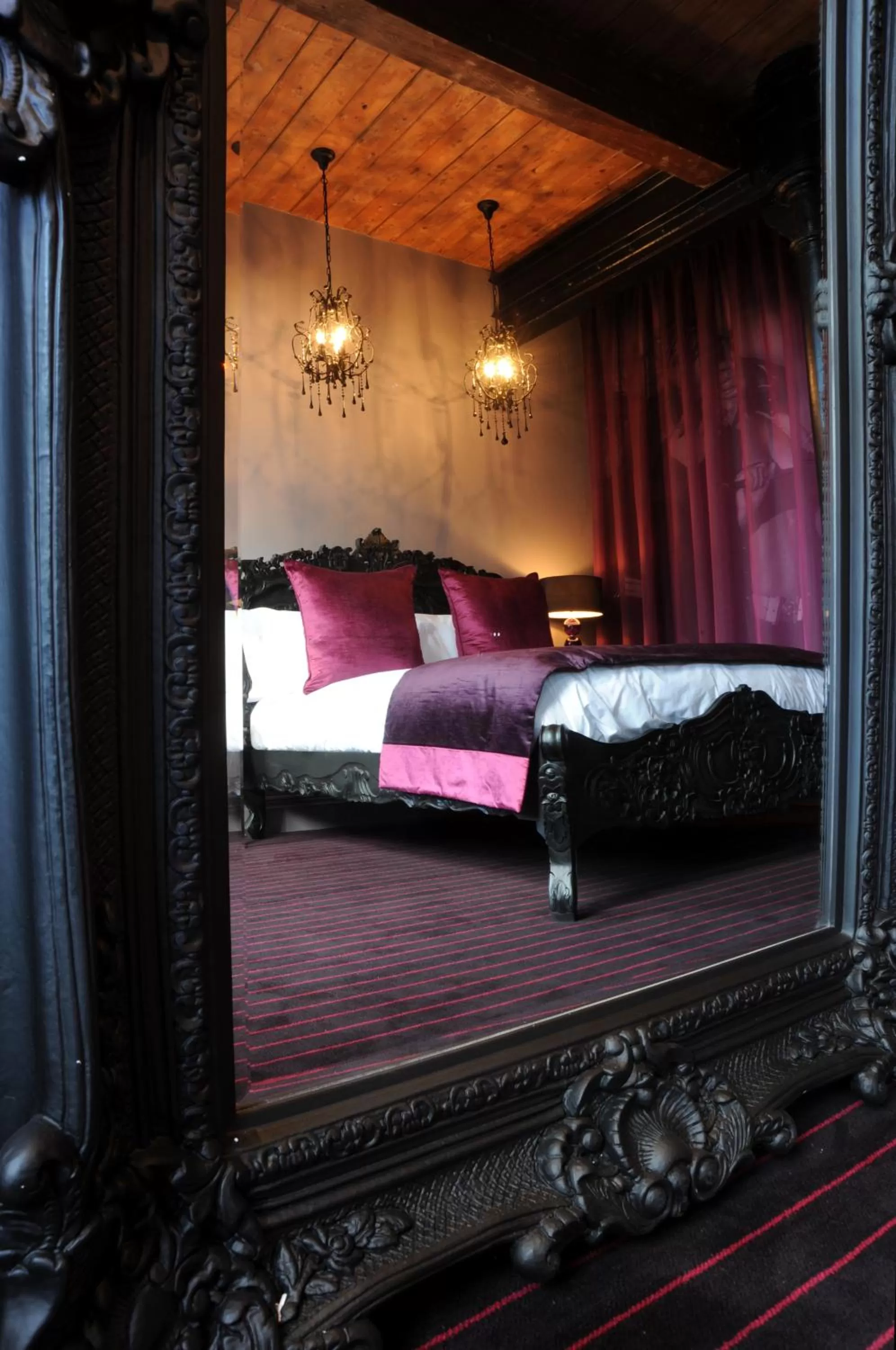 Bed in Velvet Hotel Manchester, WorldHotels Crafted