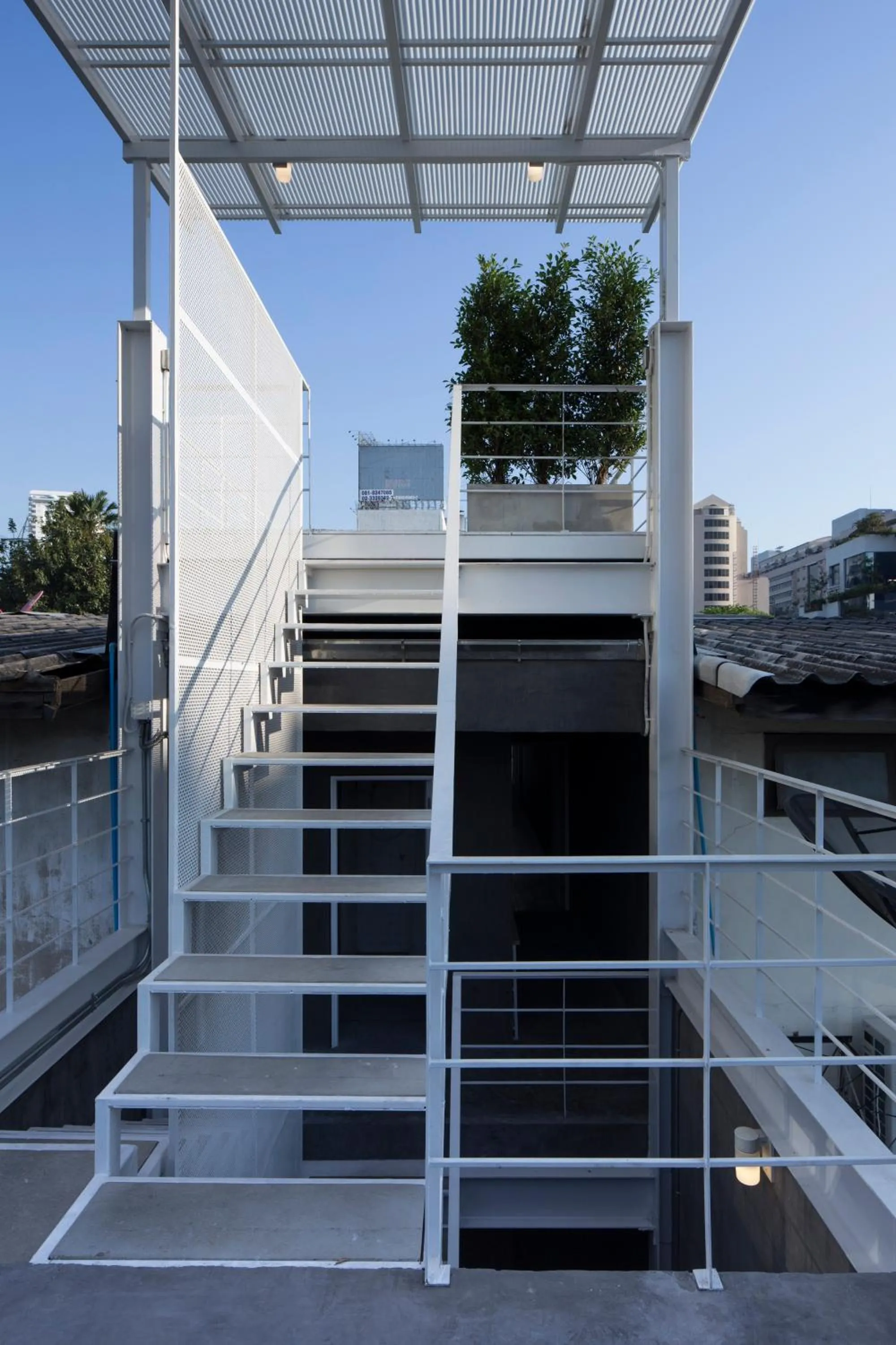 Property building in On the Bed Hostel