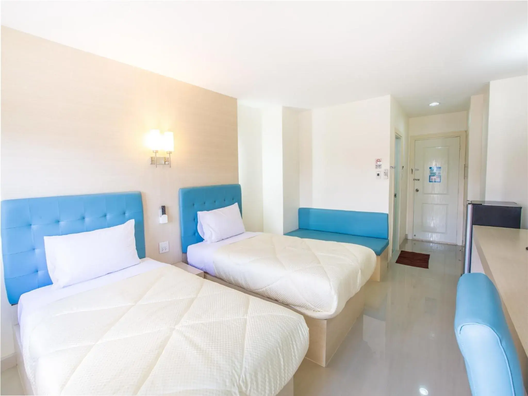 Standard Twin Room in P.A. Thani Hotel Standard Twin Room in P.A. Thani Hotel