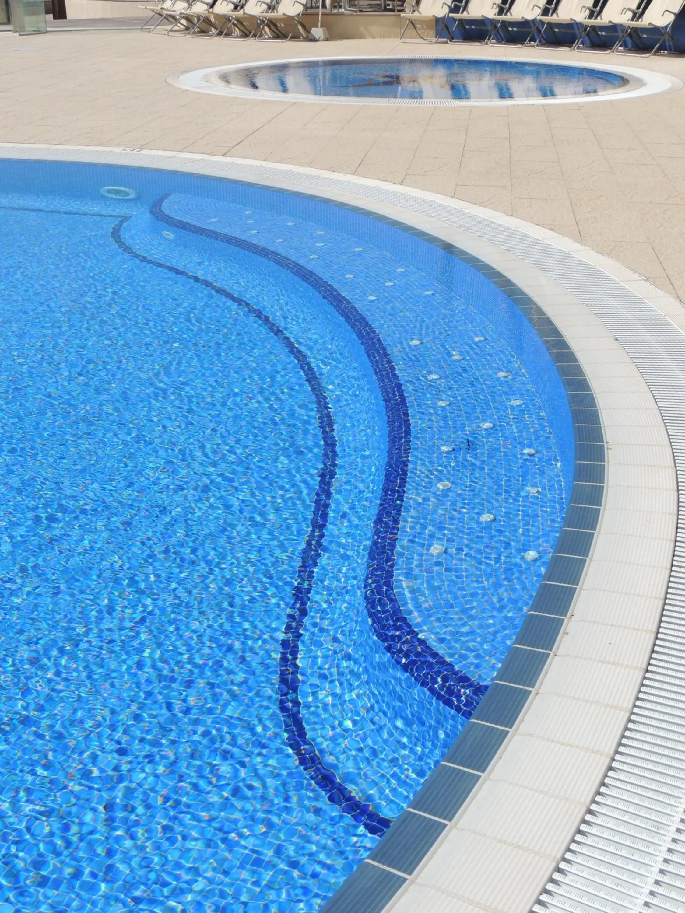 Day in Hotel Augustus