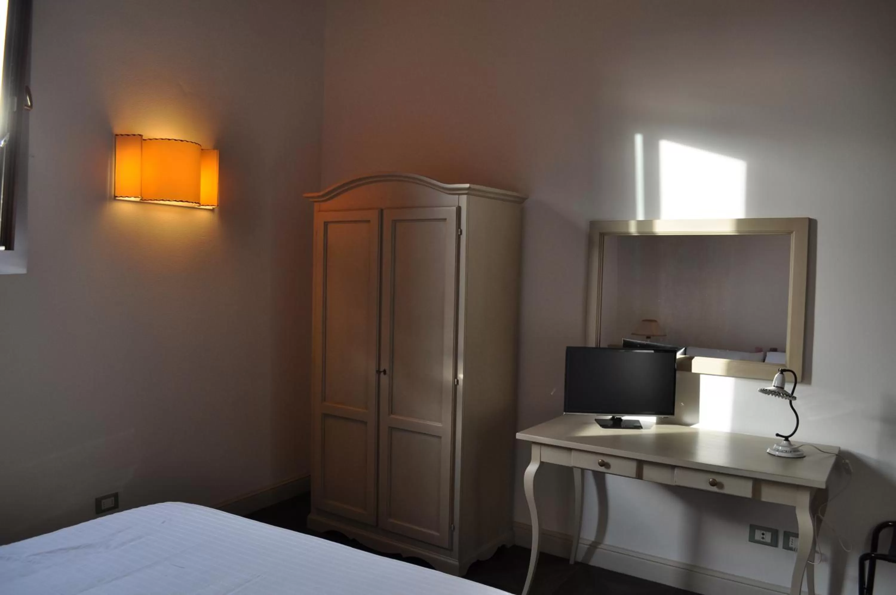 Bedroom, Bed in Armonie di Villa Incontri B&B