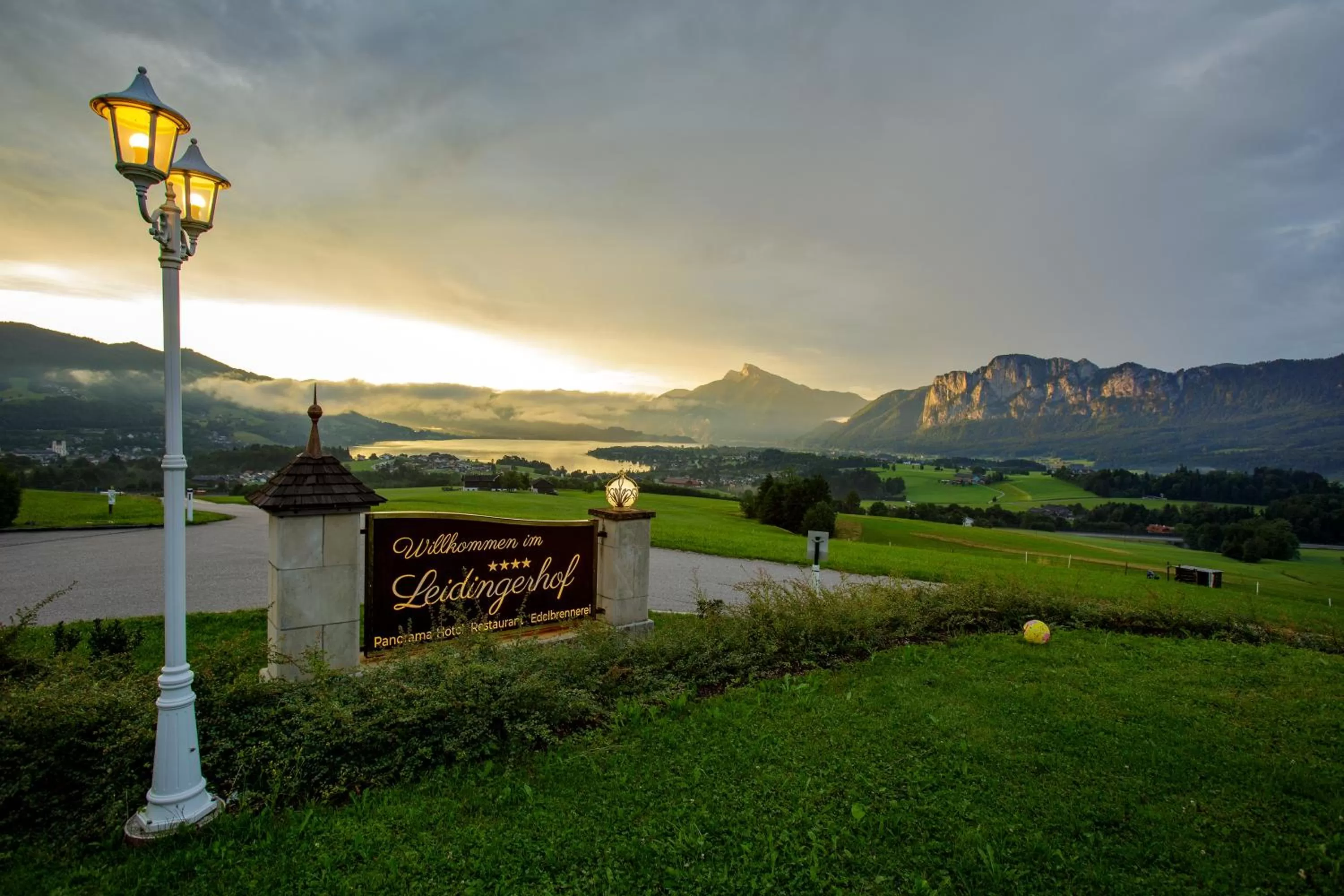Property building in Panorama Hotel Gasthof Leidingerhof