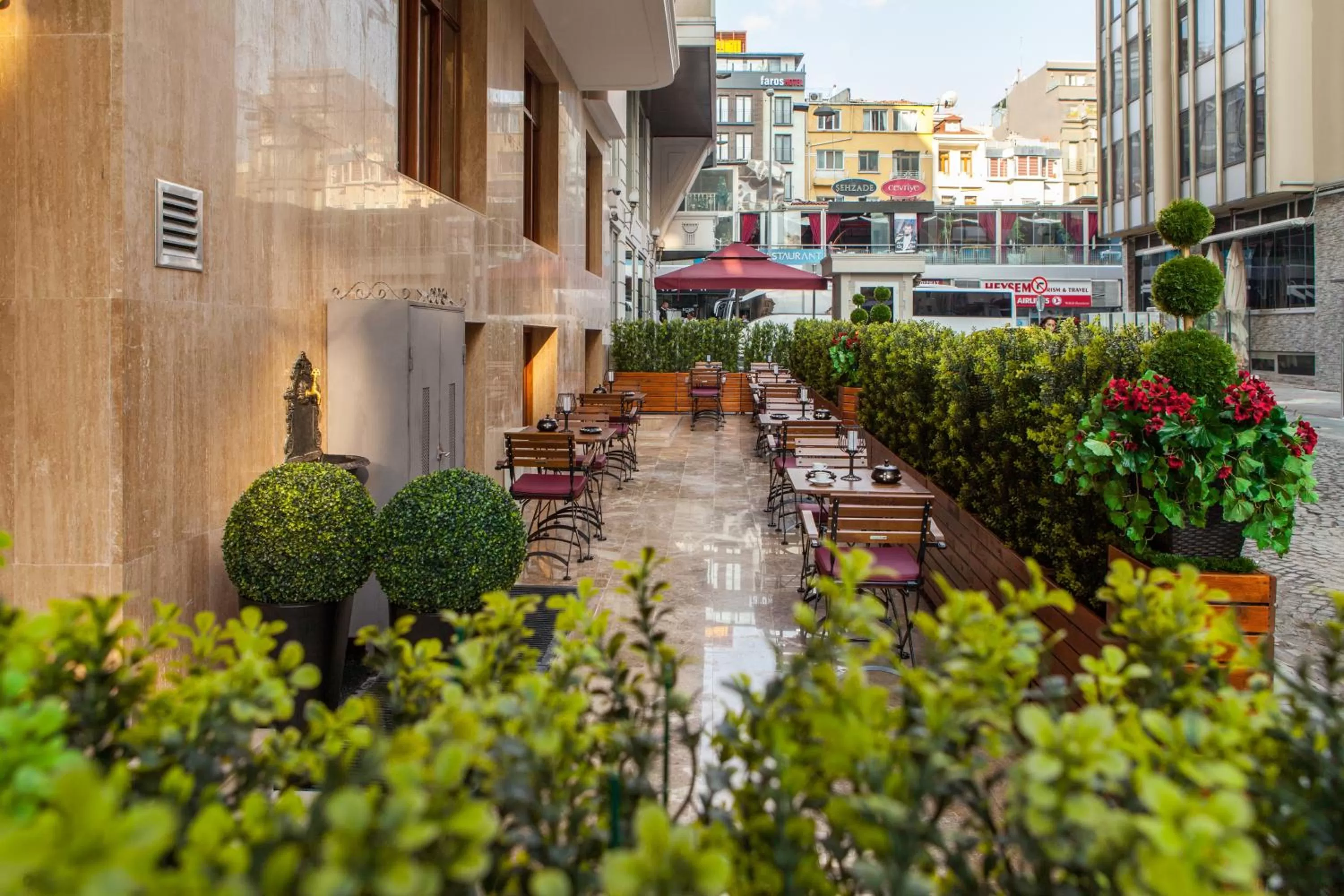 Restaurant/places to eat in Ferman Hilal Hotel-Special Category