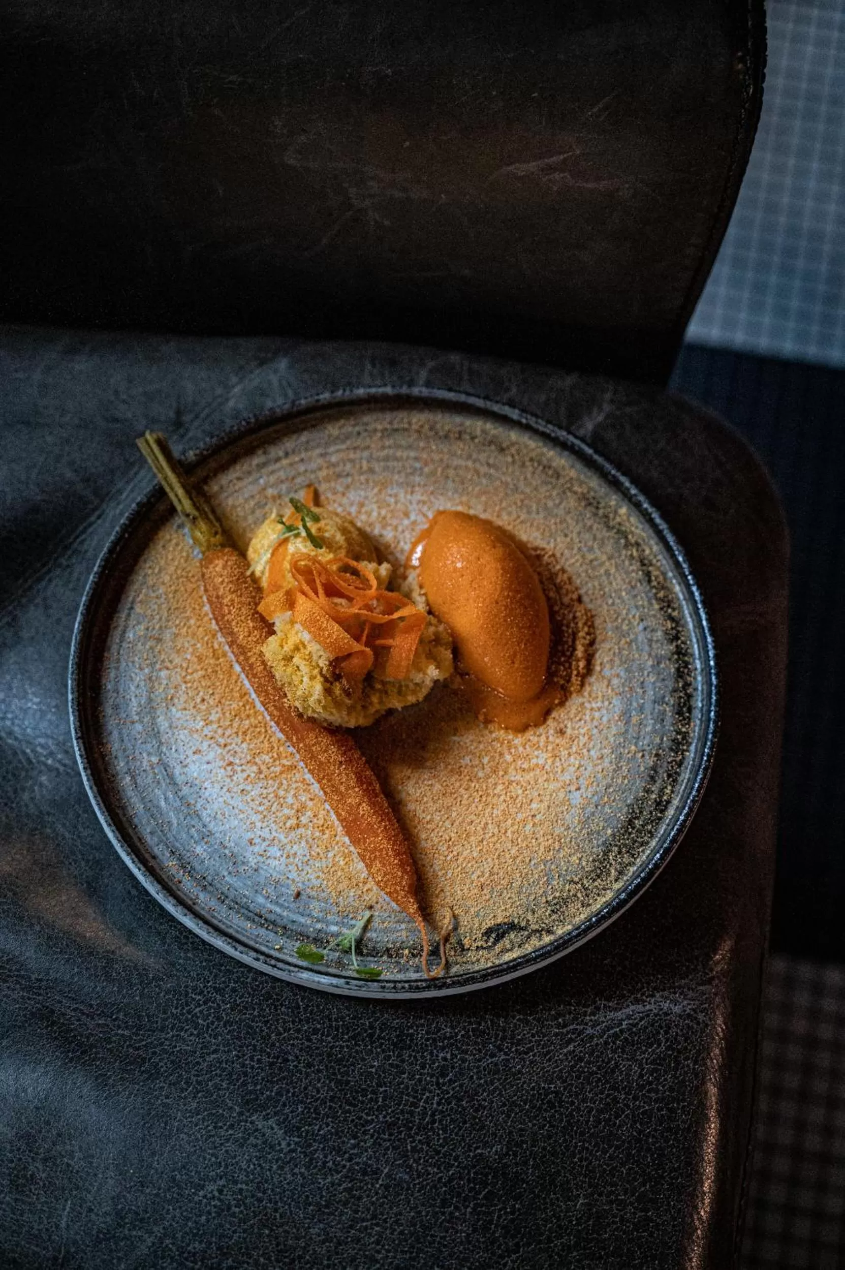 Restaurant/places to eat in Hotel Les Bains Paris