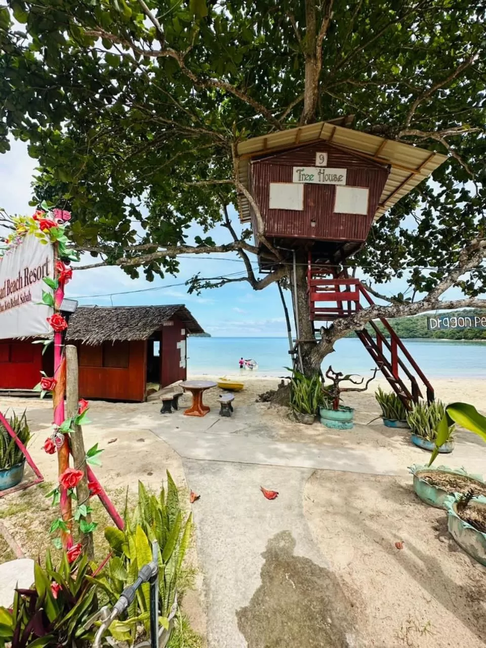 Dragon Pearl Beach Resort