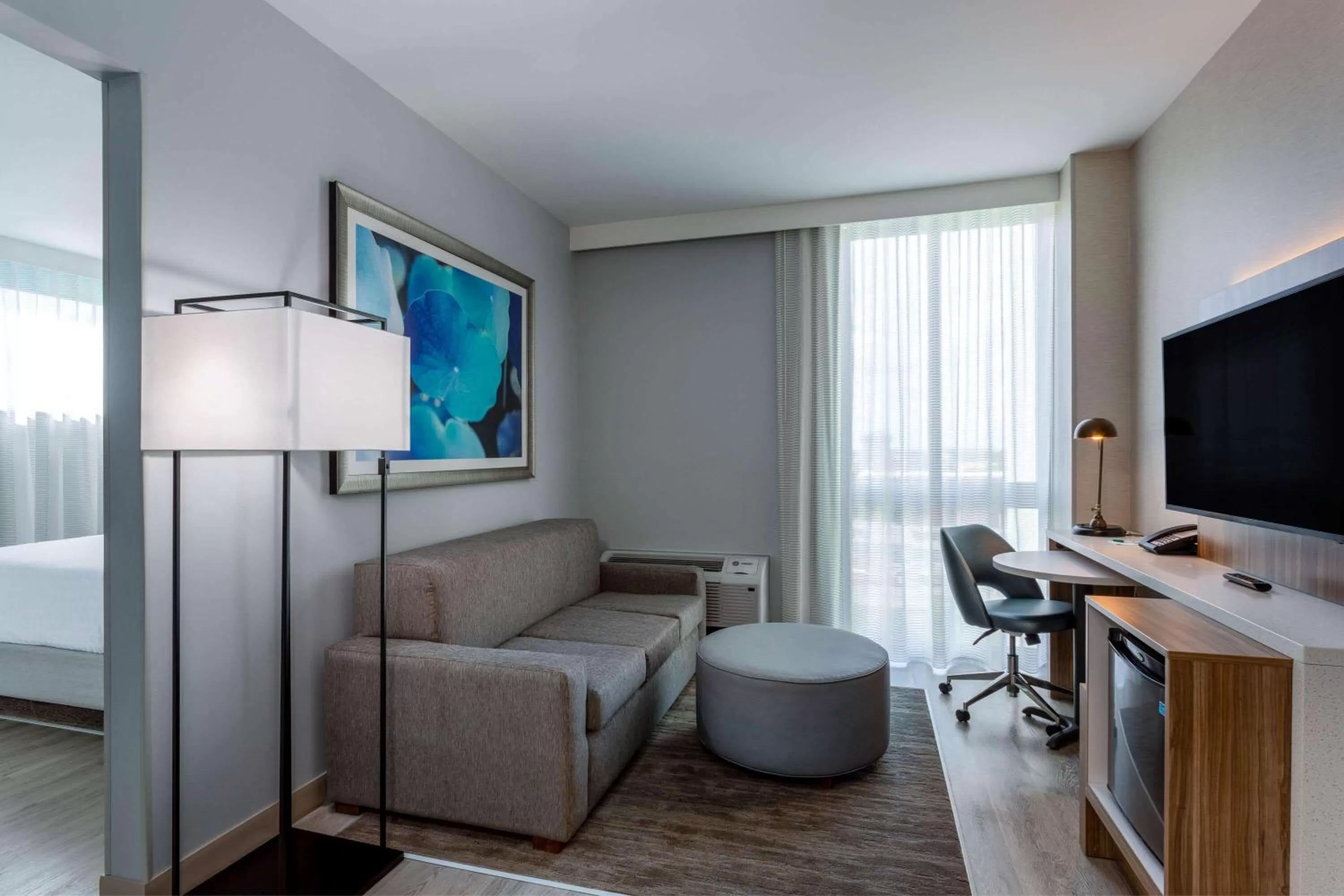 Photo of the whole room, Bed in Wyndham Garden Miami International Airport