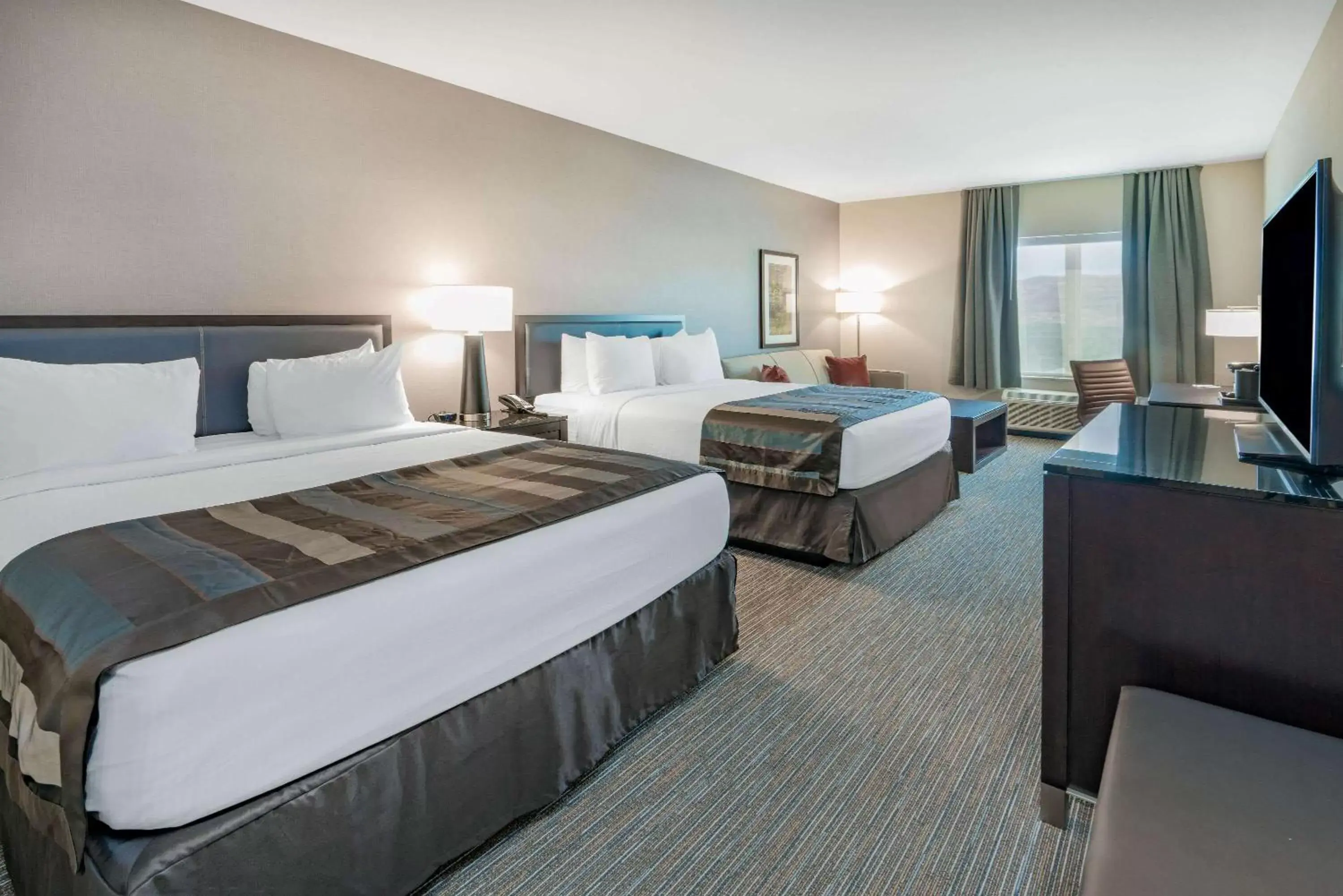 Queen Room with Two Queen Beds and Bath Tub - Mobility Accessible/Non-Smoking in Wingate by Wyndham Moab Queen Room with Two Queen Beds and Bath Tub - Mobility Accessible/Non-Smoking in Wingate by Wyndham Moab