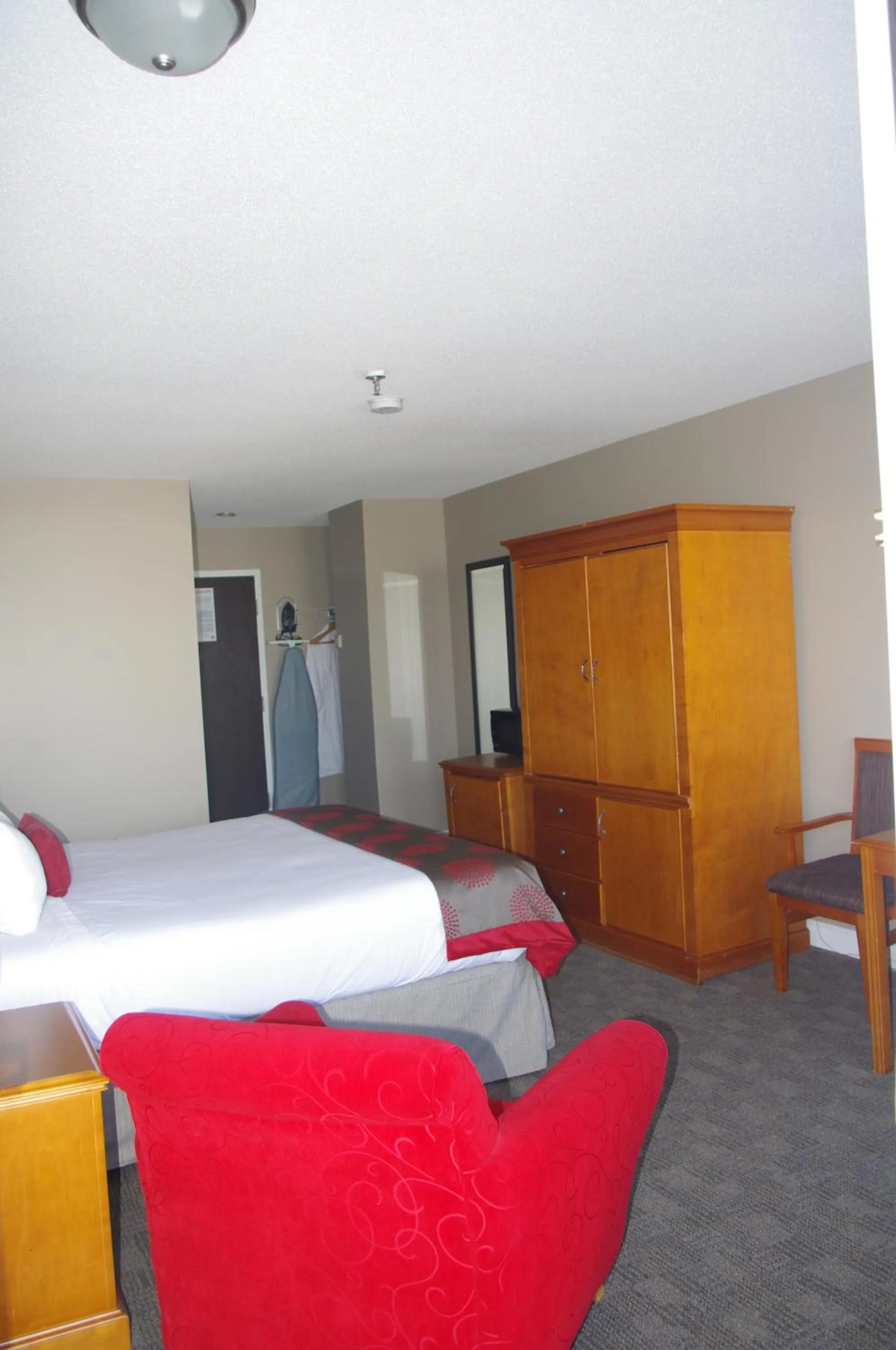 Bedroom in South Hill Lodge