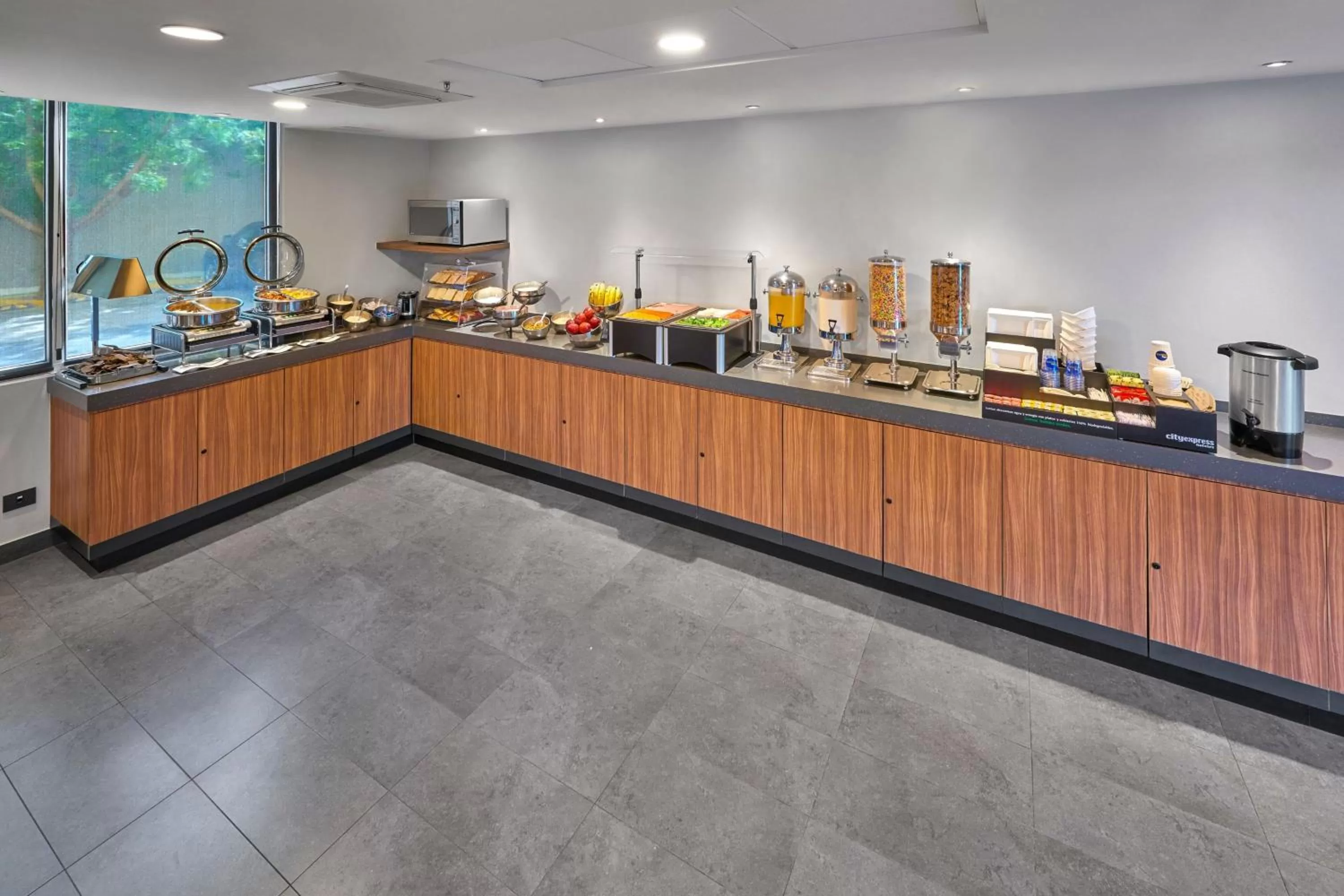 Breakfast in City Express by Marriott Mérida