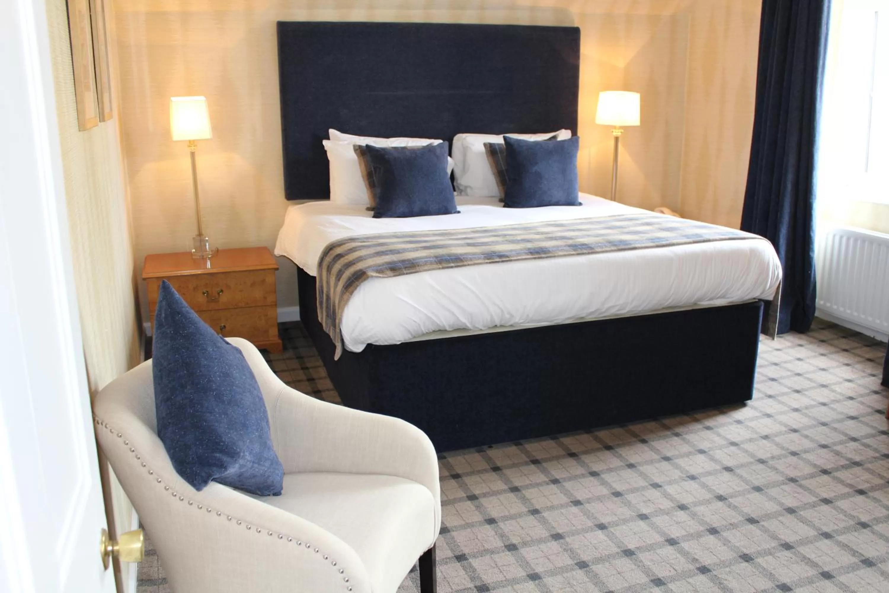 Bed in Old Manor Hotel