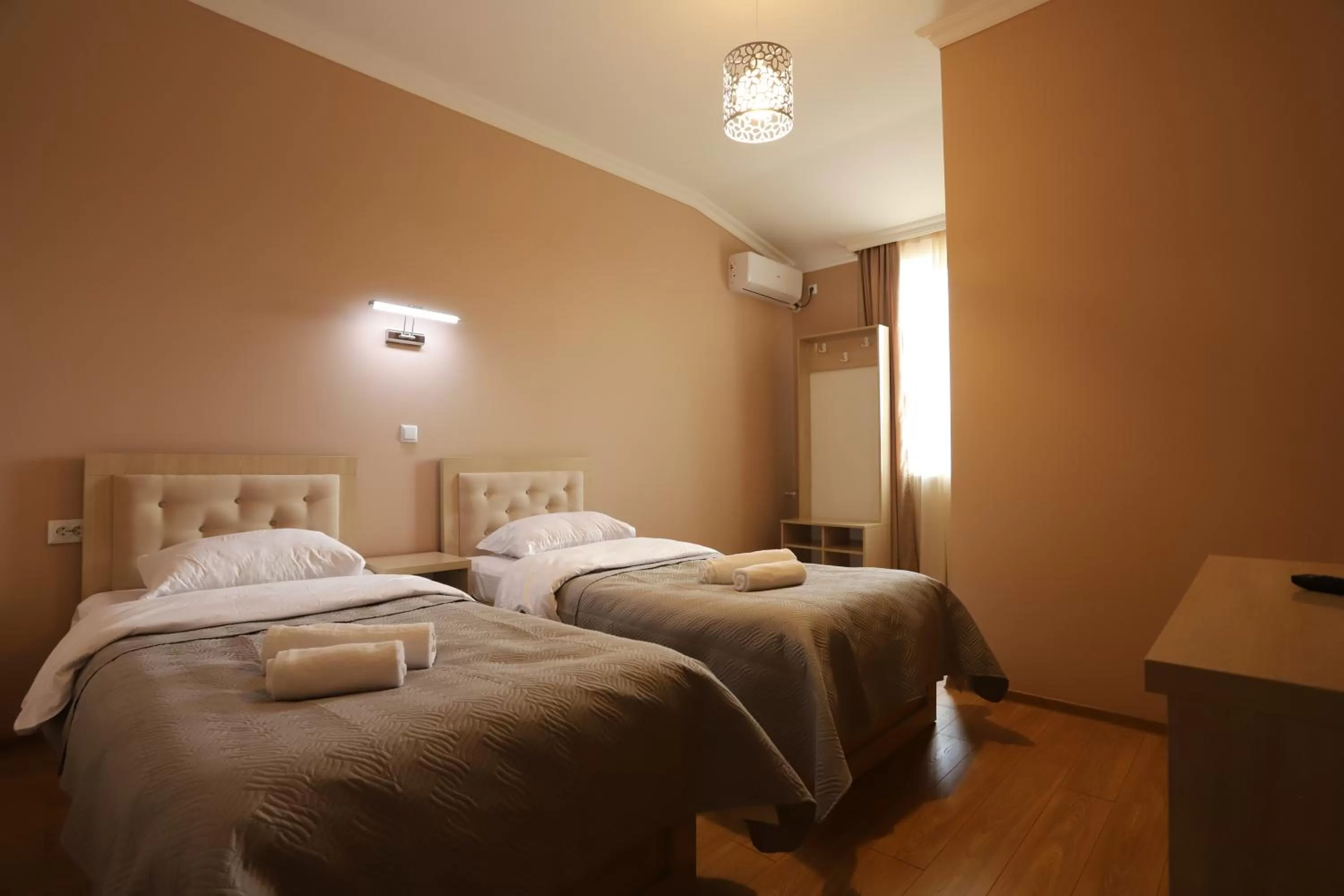 Bed in Hotel Hollywood