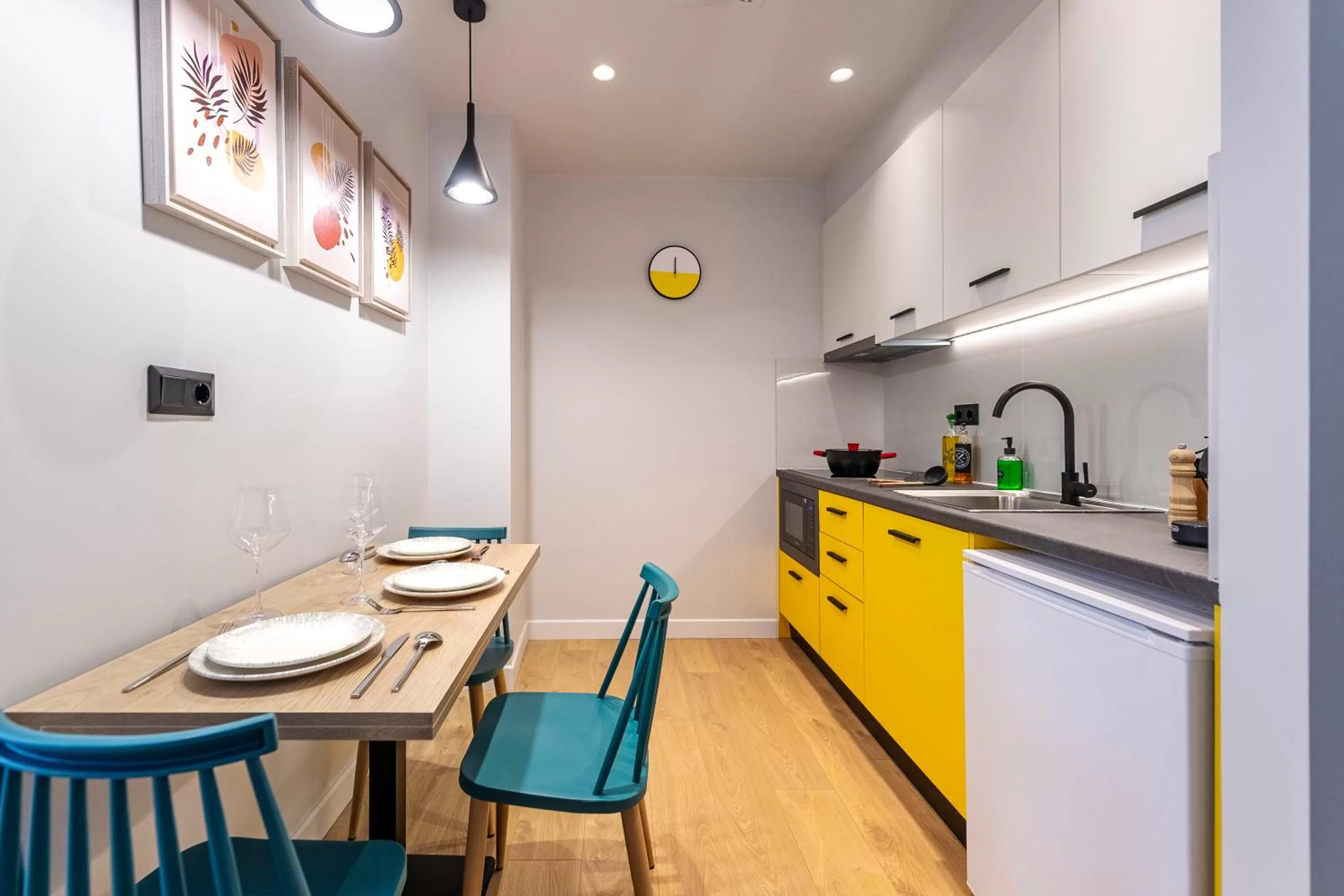 Dining area in A&N Athens Luxury Apartments - Ermou