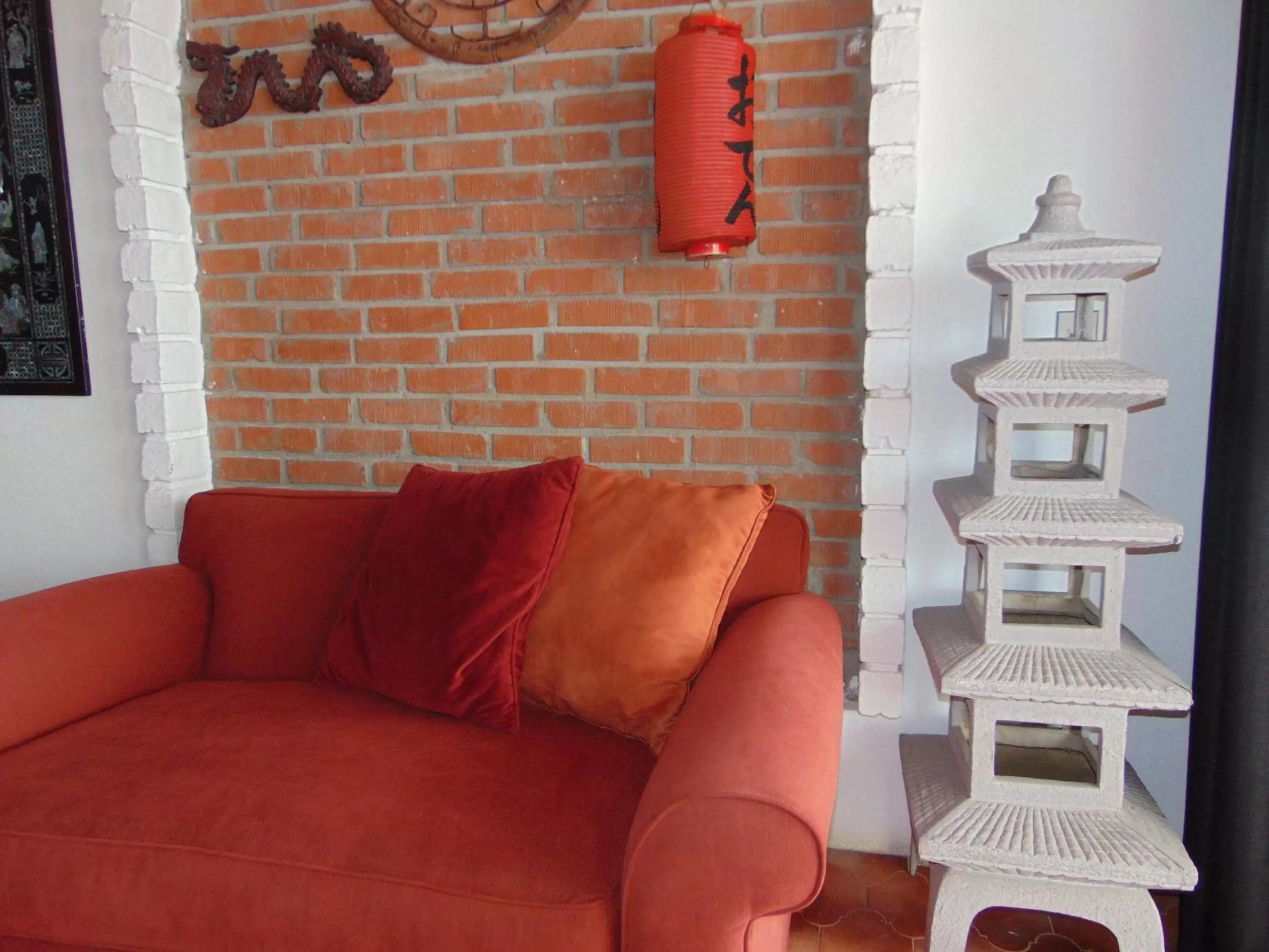 Photo of the whole room in Poco Cielo Hotel