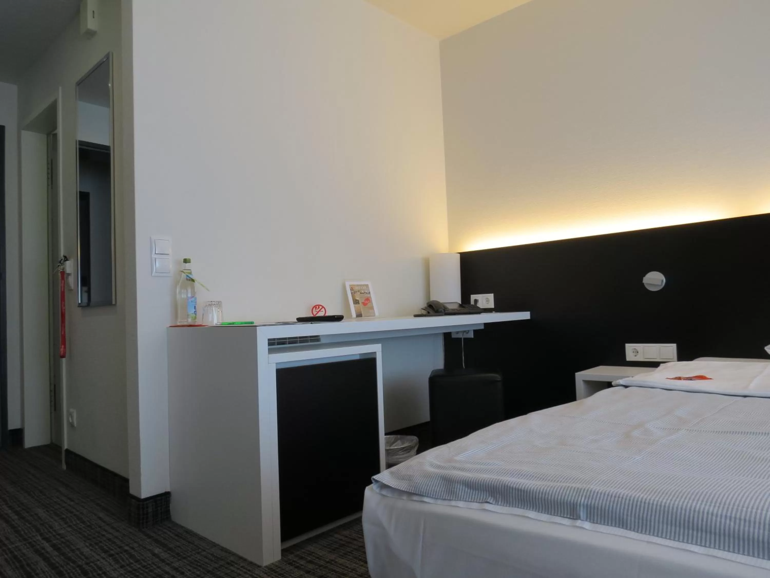 People, Bed in Comfor Hotel Ulm City