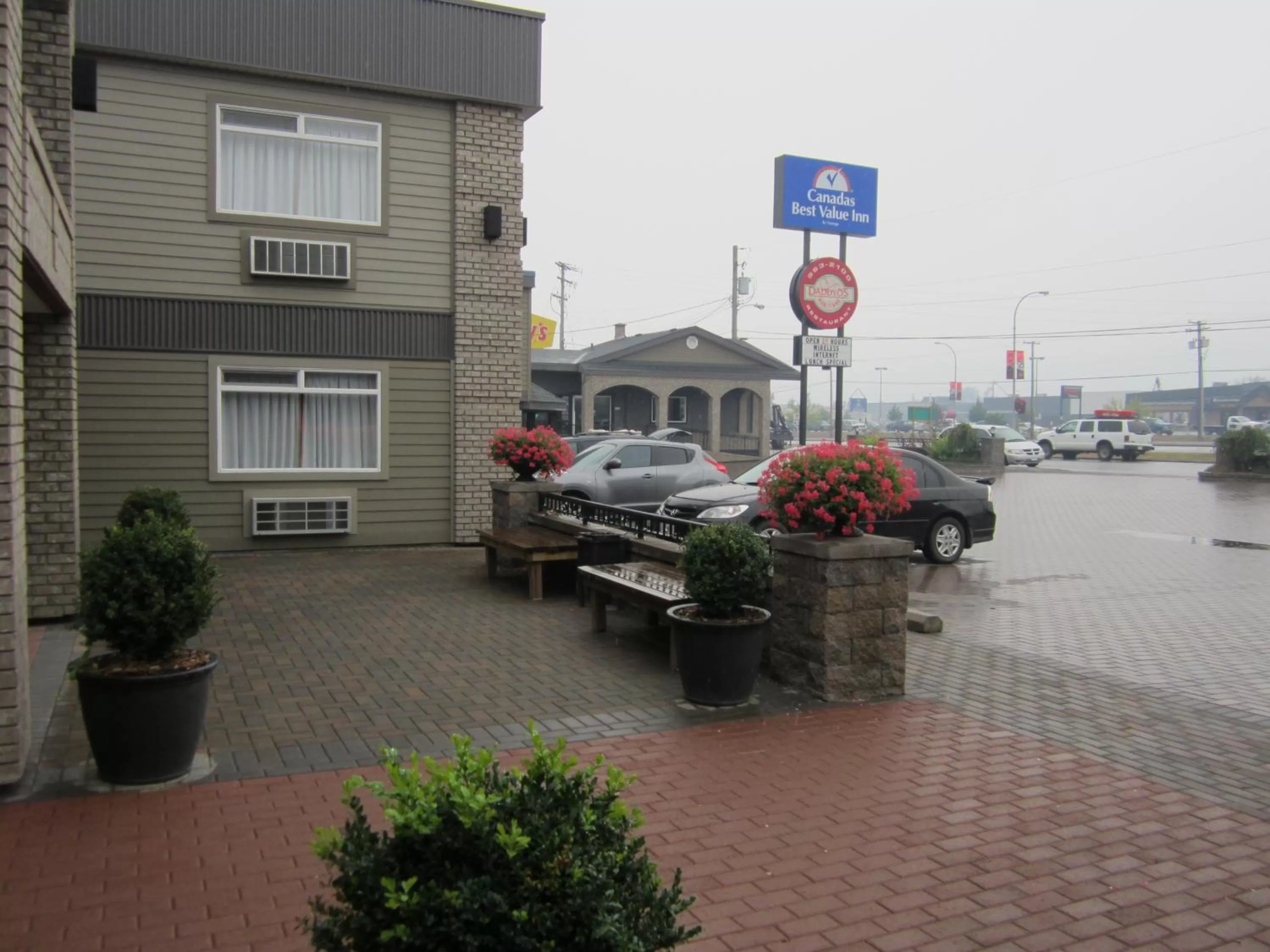 Facade/entrance in Canadas Best Value Inn-Prince George