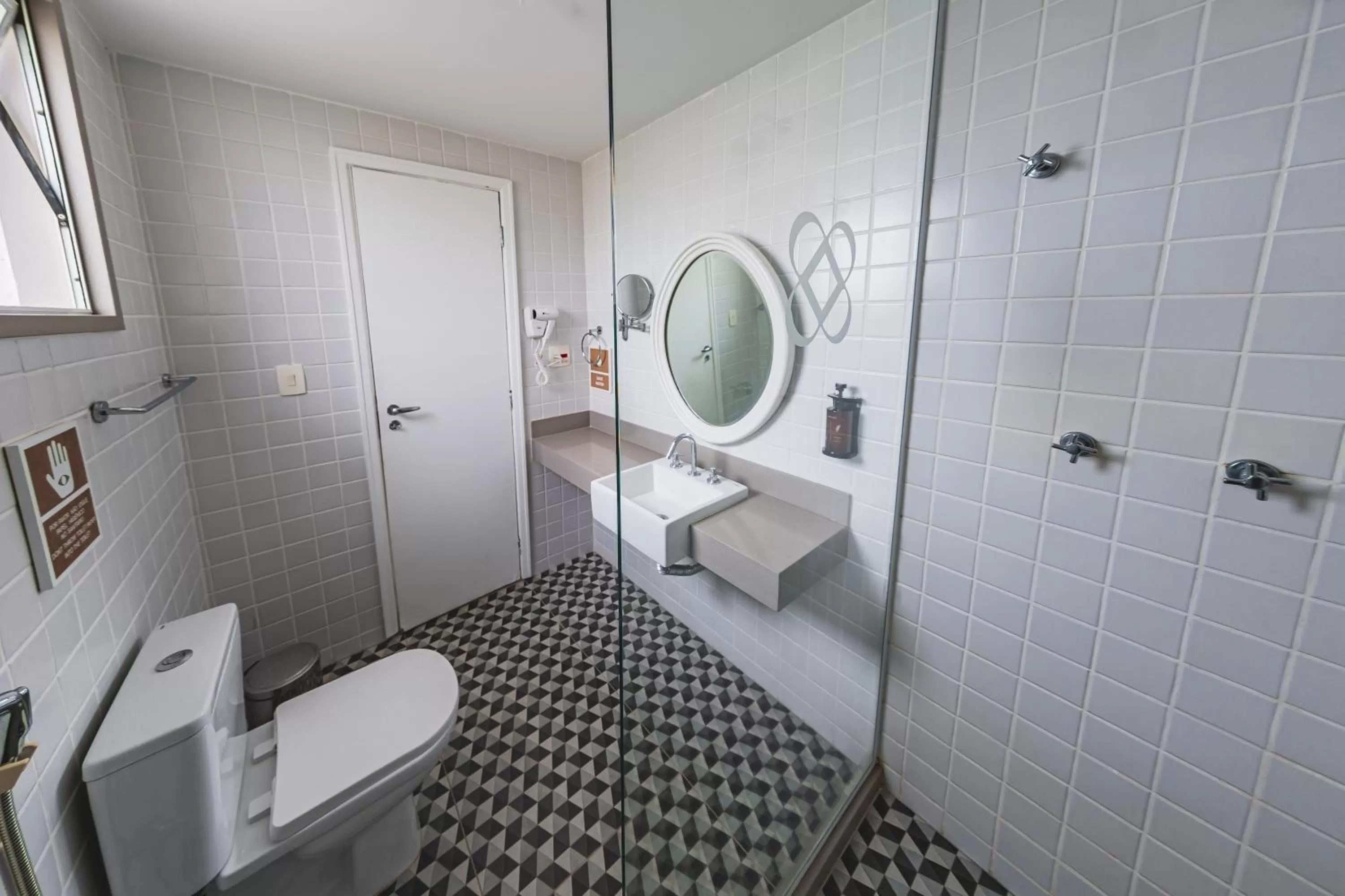 Bathroom in Selina Copacabana